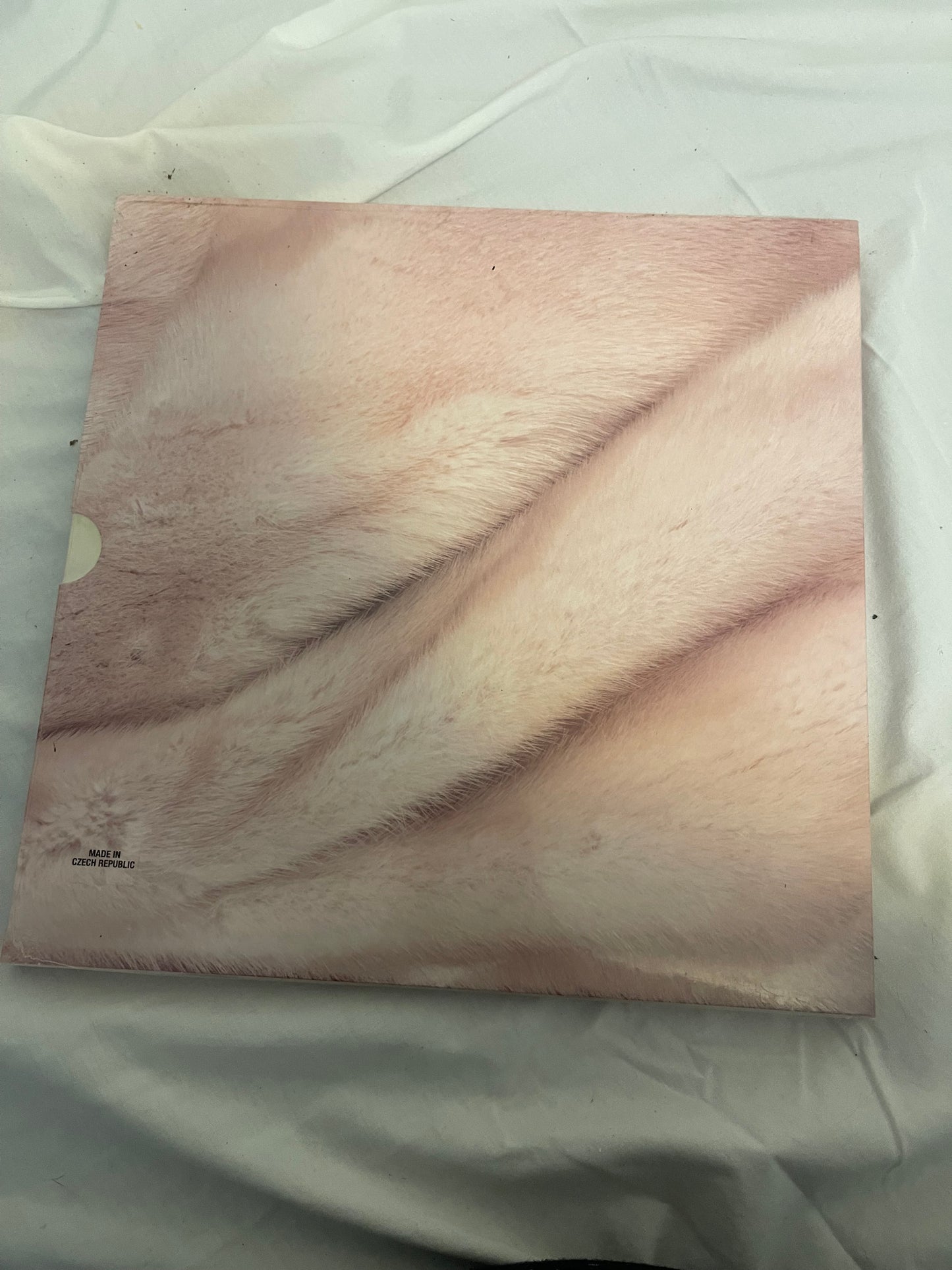 Melanie Martinez - Cry Baby (exclusive baby pink and baby blue vinyl)