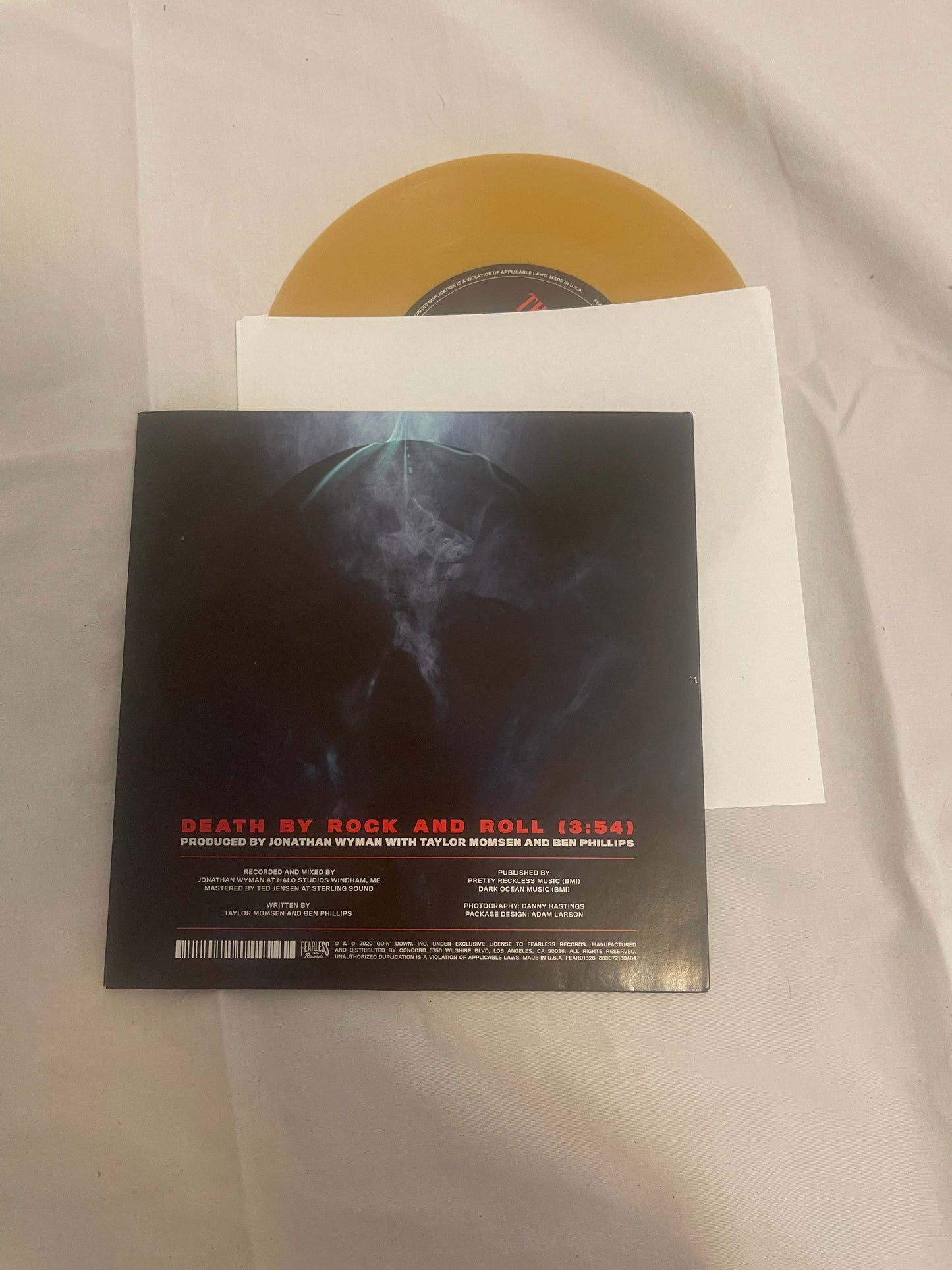 The Pretty Reckless - Death By Rock And Roll (webstore exclusive gold 7” vinyl)