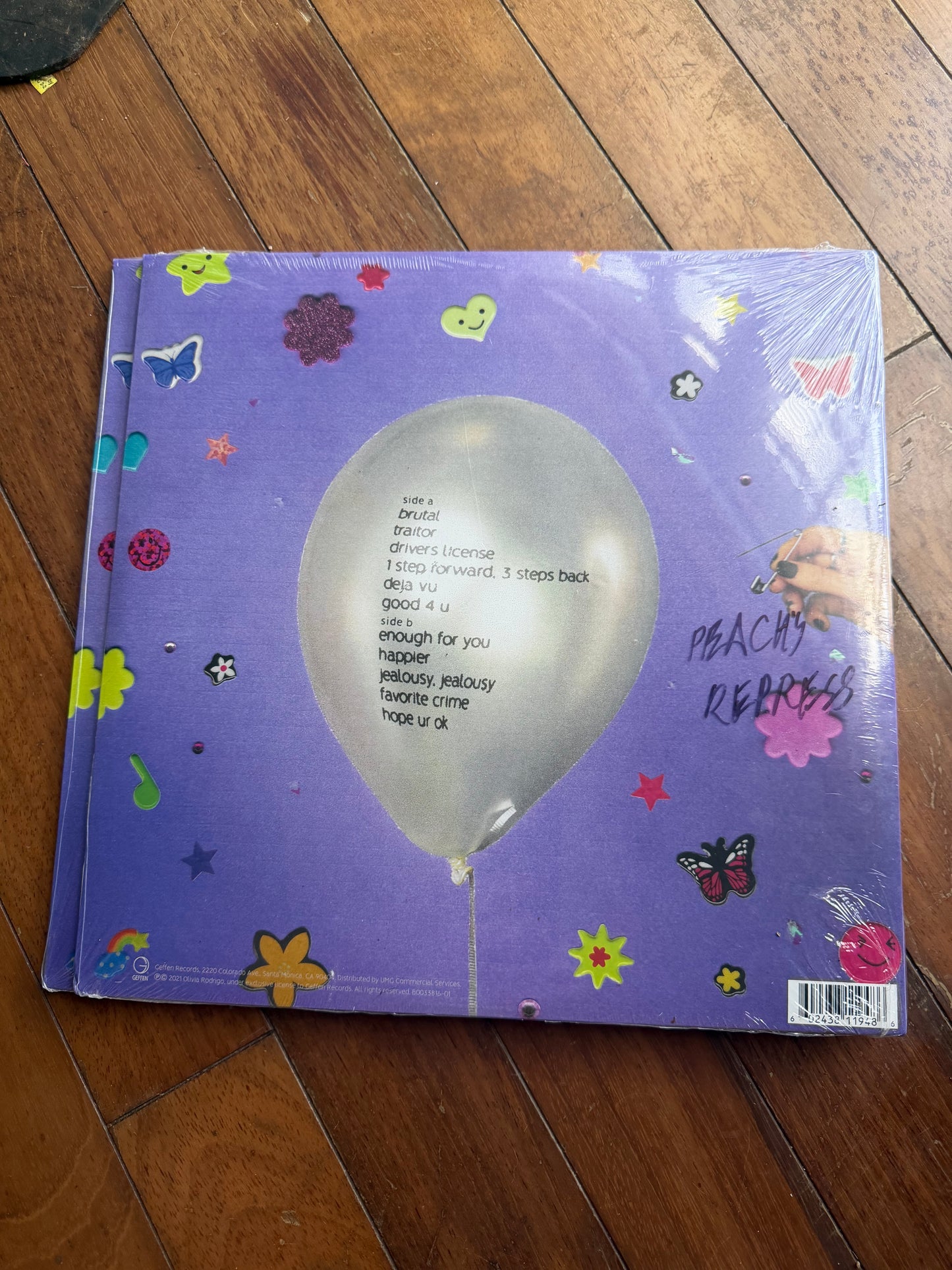 Olivia Rodrigo - Sour (Walmart exclusive Magenta pink vinyl)