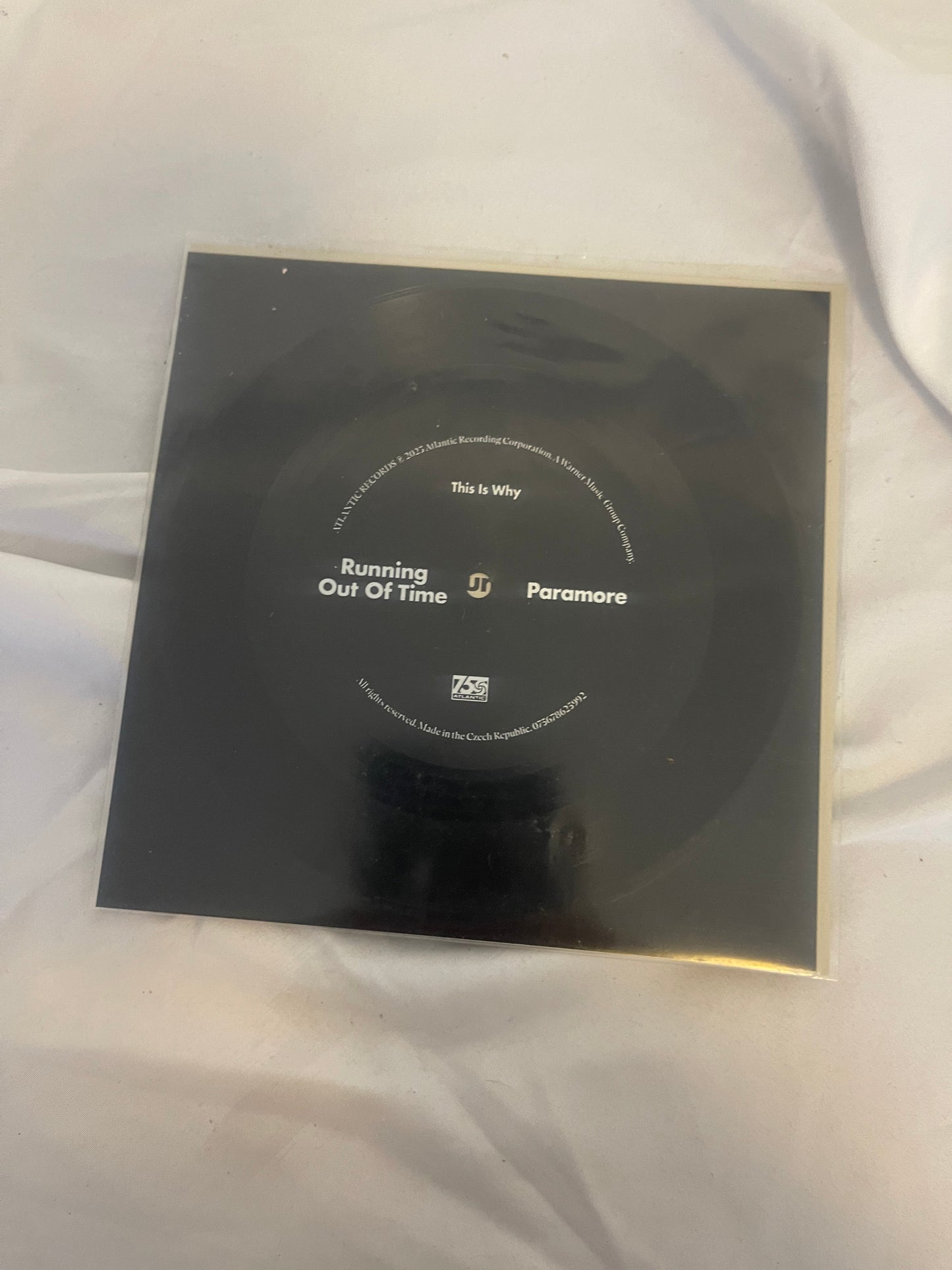 Paramore - Running Out Of Time (Limited edition flexi-disc)