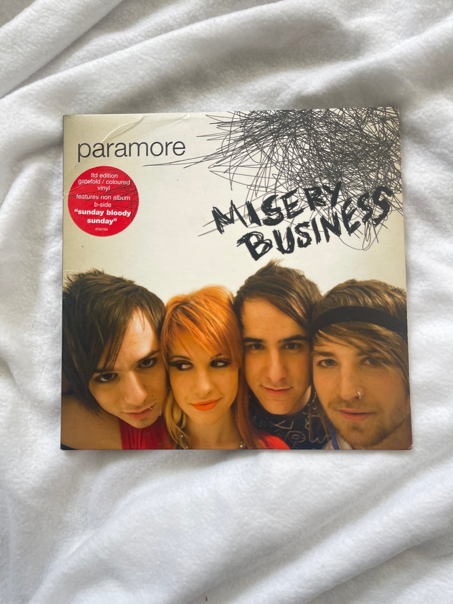 Paramore - Misery Business (limited edition gatefold red/pink vinyl)
