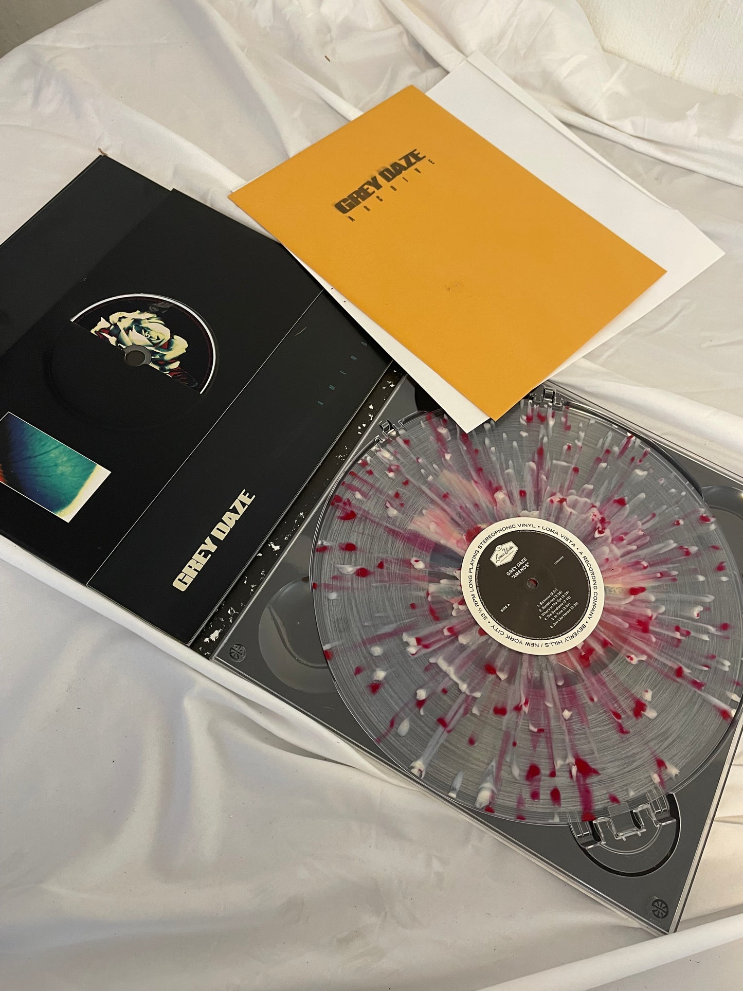 Grey Daze - Amends (webstore exclusive red and white splatter vinyl box set)