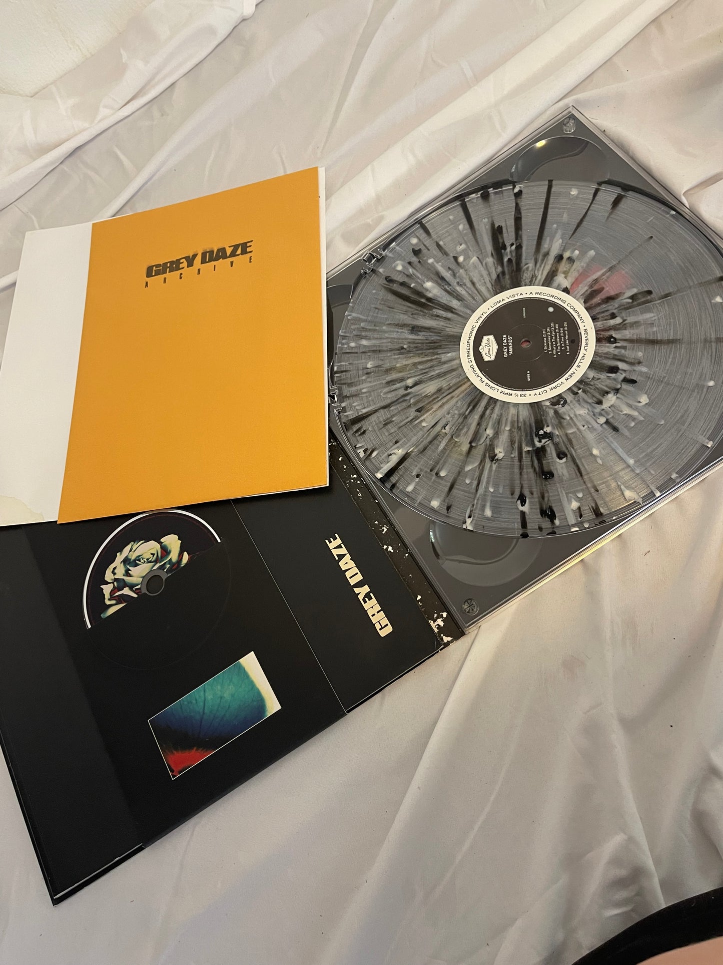 Grey Daze - Amends (exclusive black and white splatter vinyl box set)