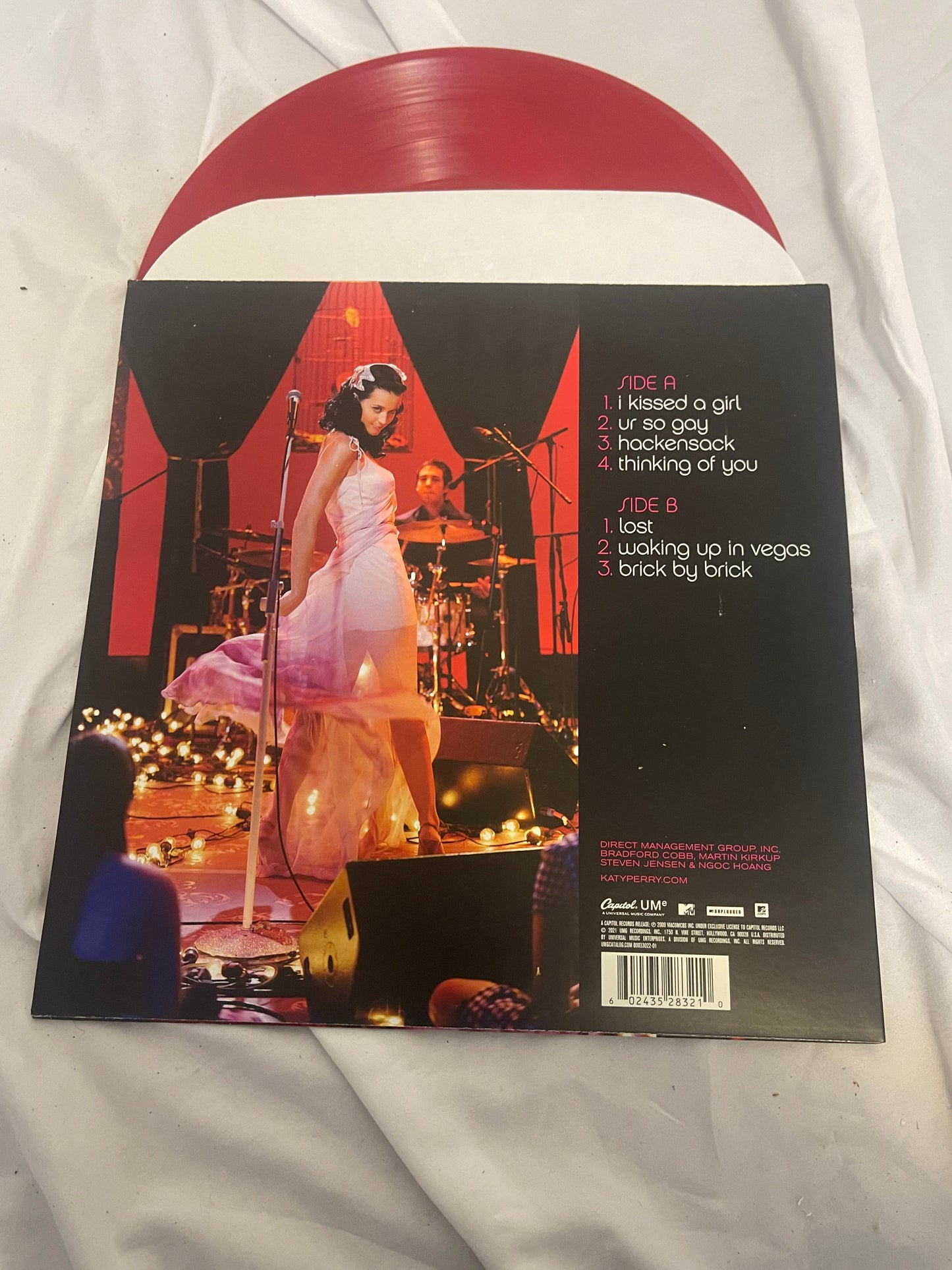 Katy Perry - MTV Unplugged (Urban Outfitters exclusive red vinyl)