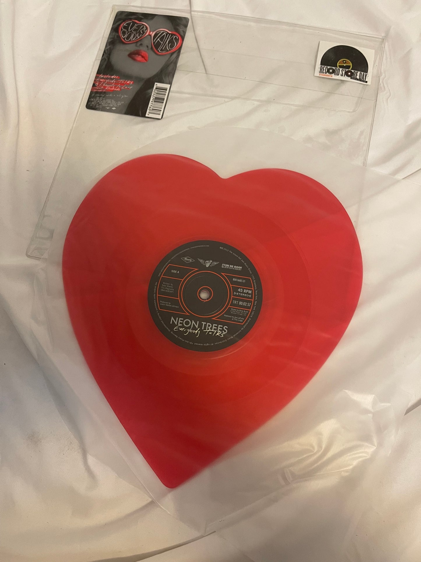 Neon Trees - Everybody Talks (Record Store Day exclusive red heart shaped vinyl)