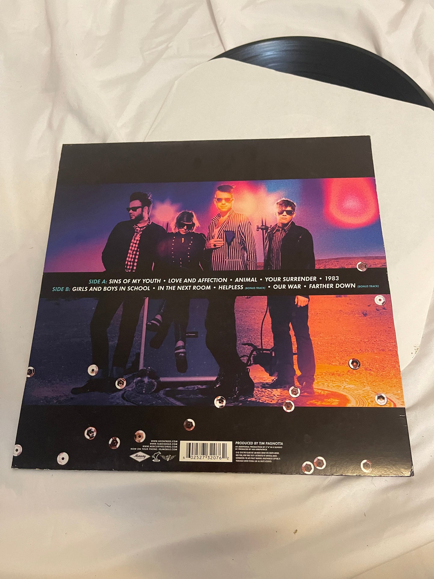 Neon Trees - Habits (standard black vinyl)