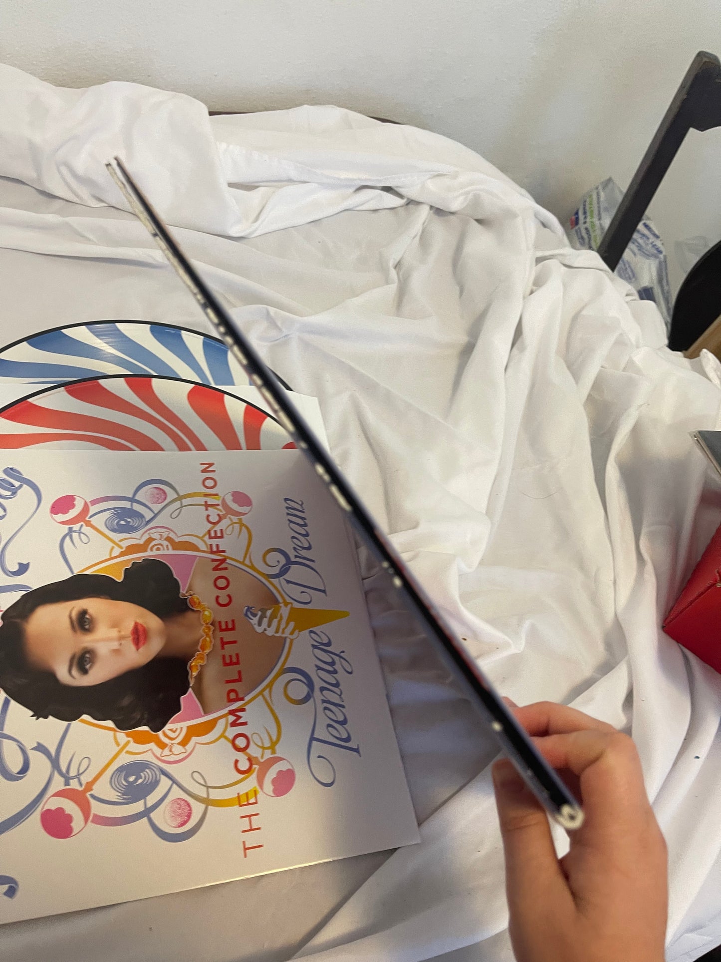 Katy Perry - Teenage Dream: The Complete Confection (Urban Outfitters exclusive peppermint swirl picture disc vinyl)