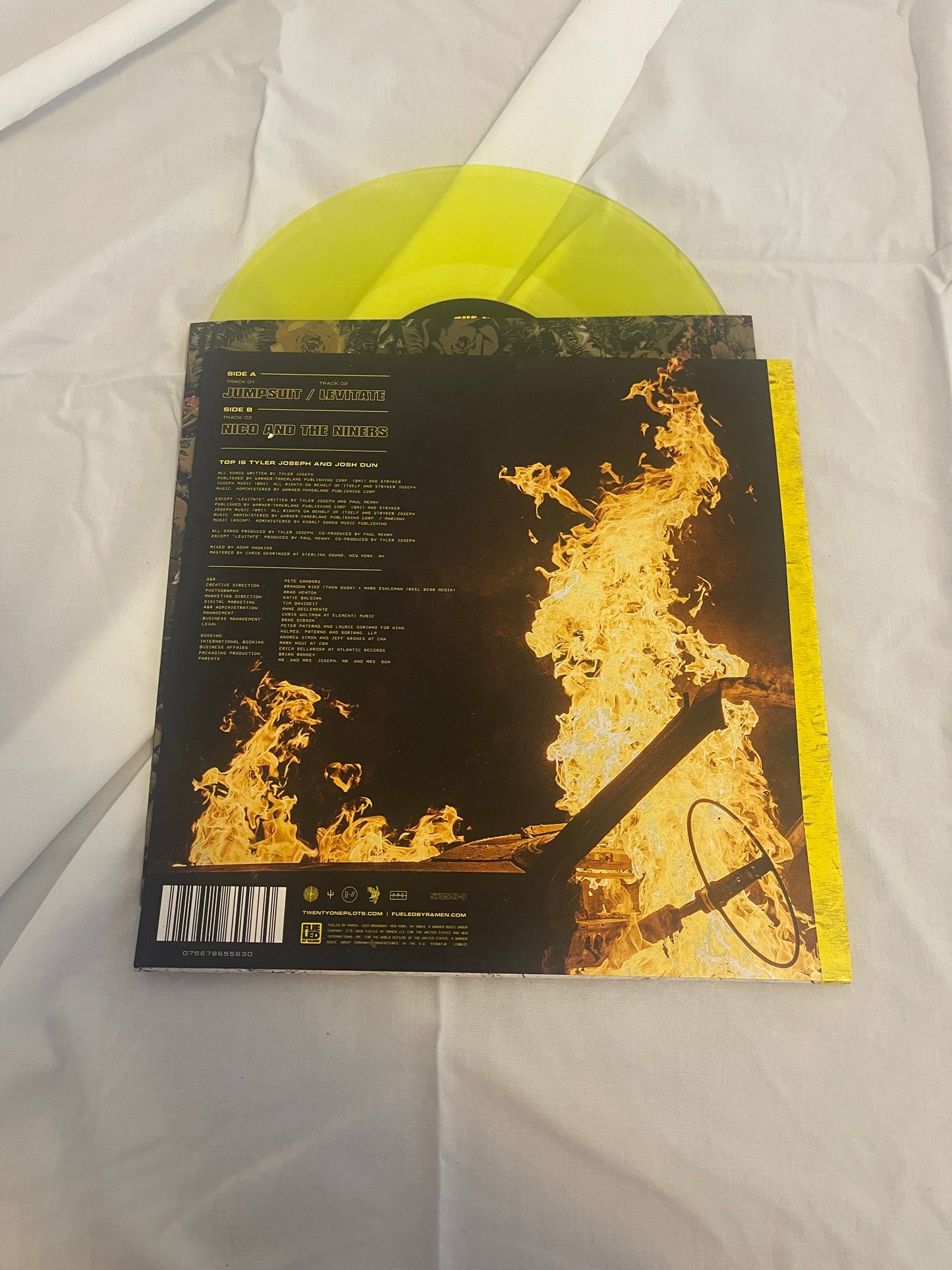 Twenty One Pilots - Trench Triplet EP (webstore exclusive translucent yellow vinyl)