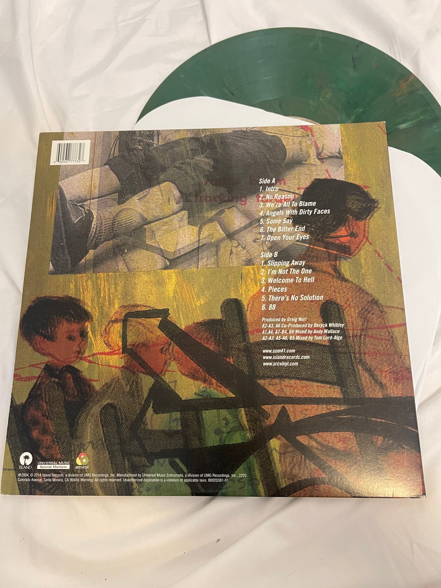 Sum 41 - Chuck (SRC exclusive Army Green vinyl)