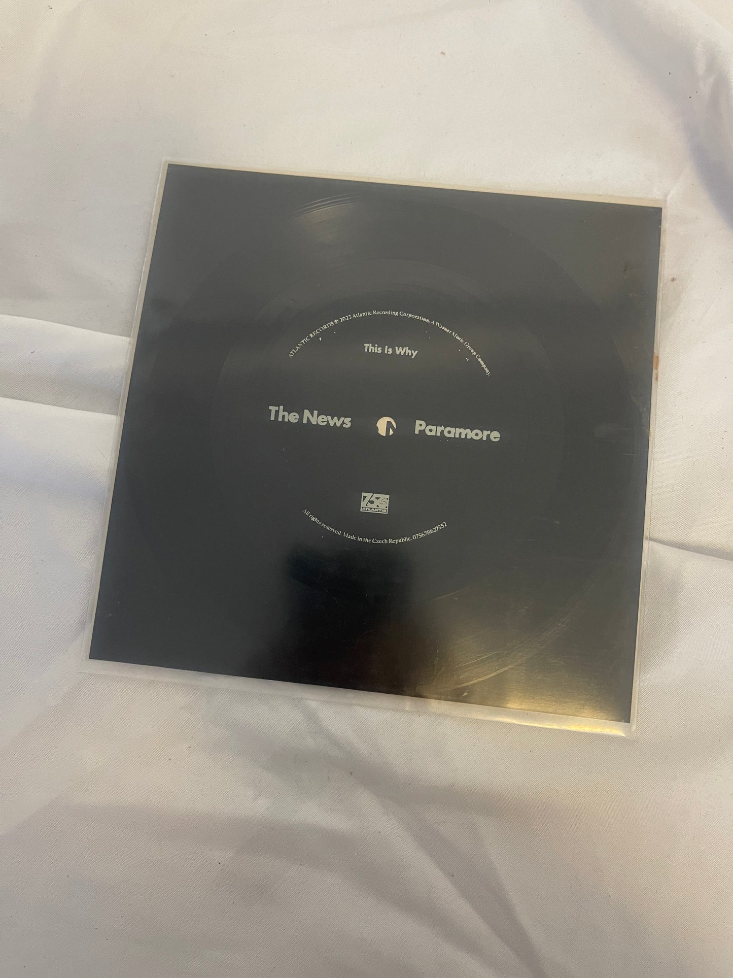 Paramore - The News (Limited edition flexi-disc)