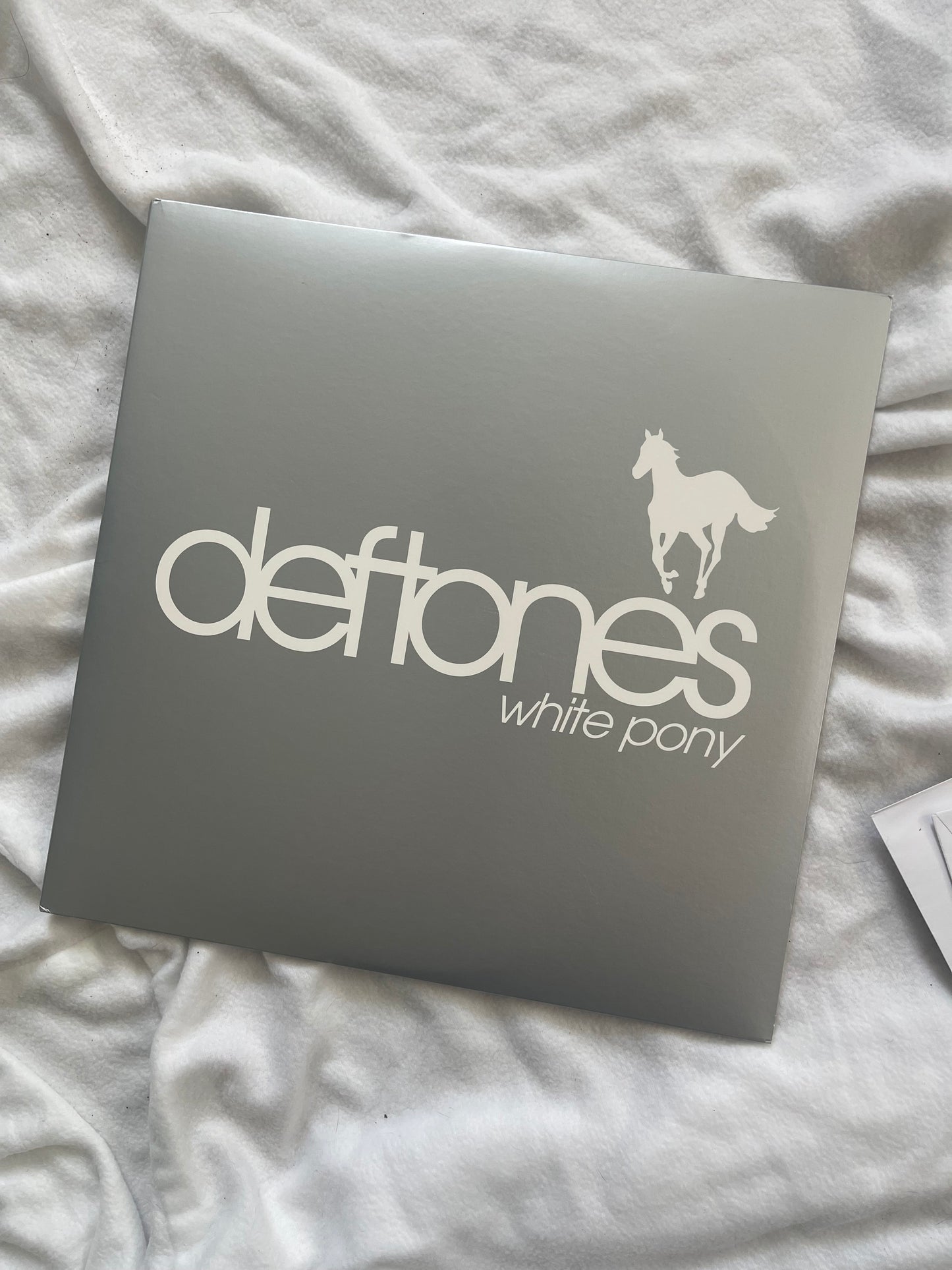 Deftones - White Pony (Hot Topic exclusive silver vinyl)