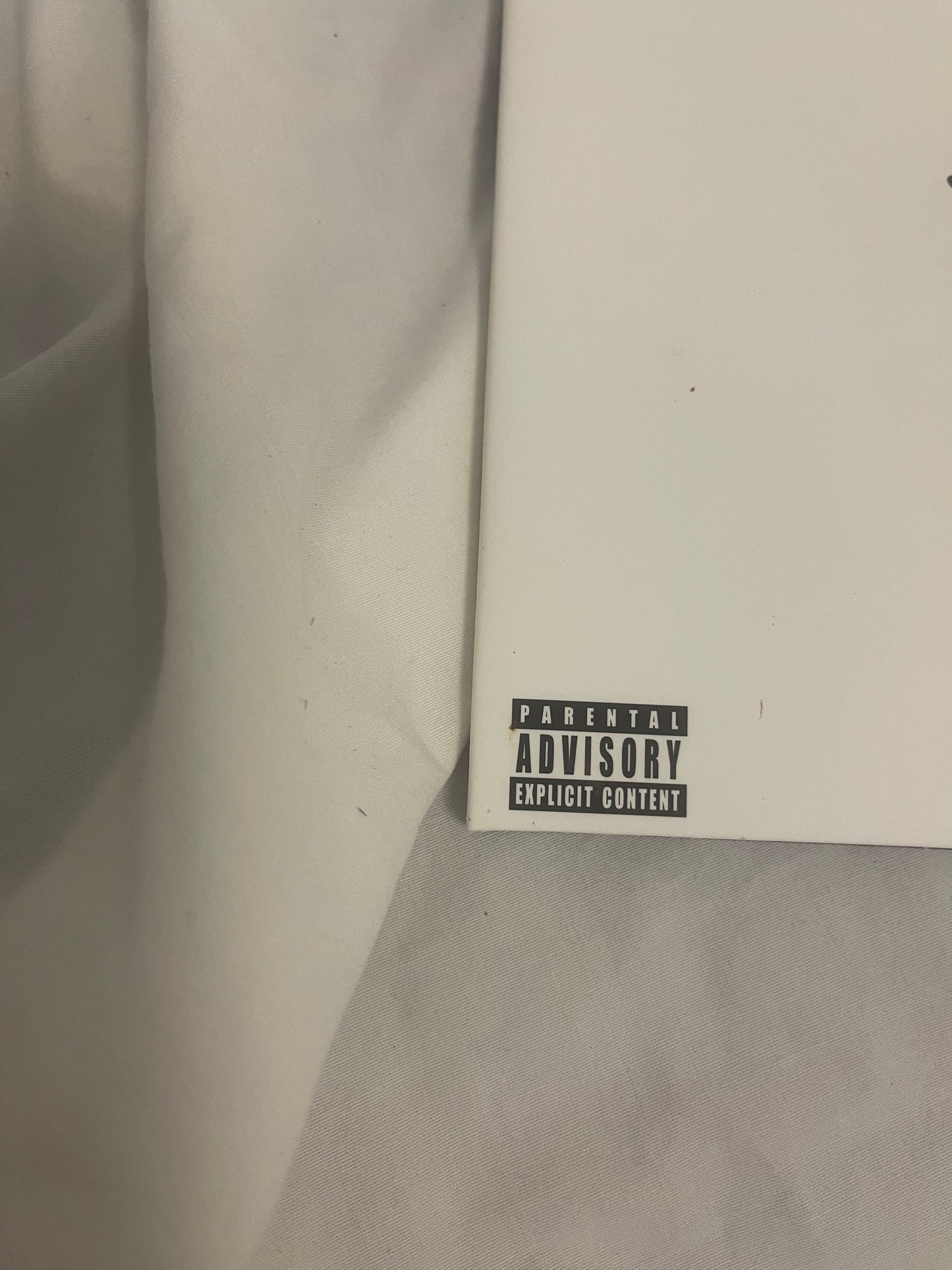 Rihanna - Unapologetic (exclusive fruit punch vinyl)