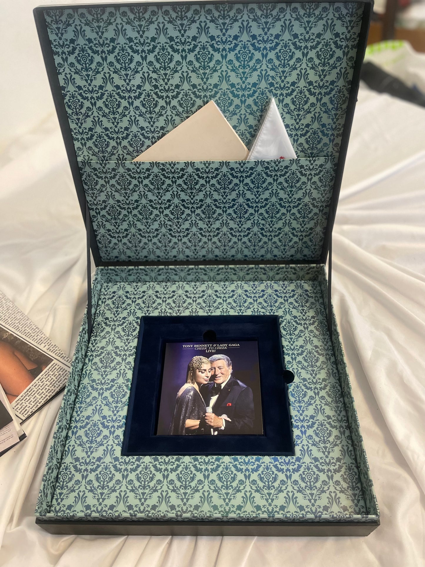 Lady Gaga, Tony Bennett - Cheek To Cheek (limited edition vinyl/CD box set)