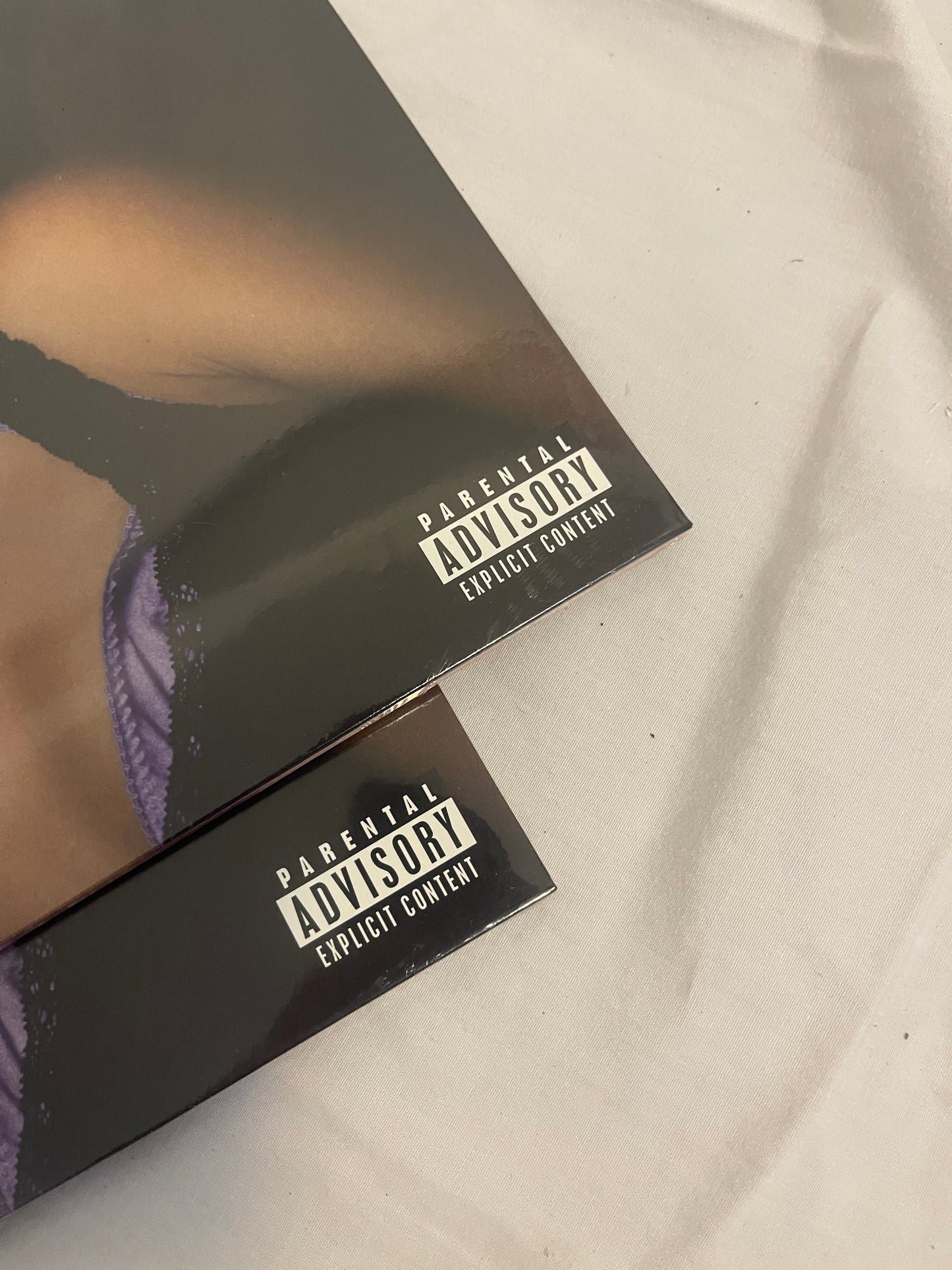 Olivia Rodrigo - GUTS (webstore standard black vinyl with signed print)