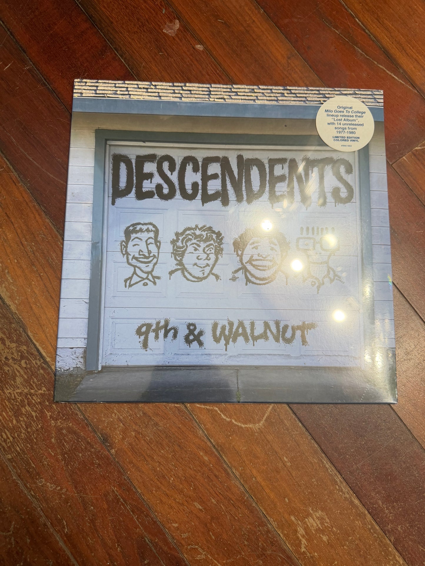 Descendents - 9th & Walnut (indie exclusive green vinyl)