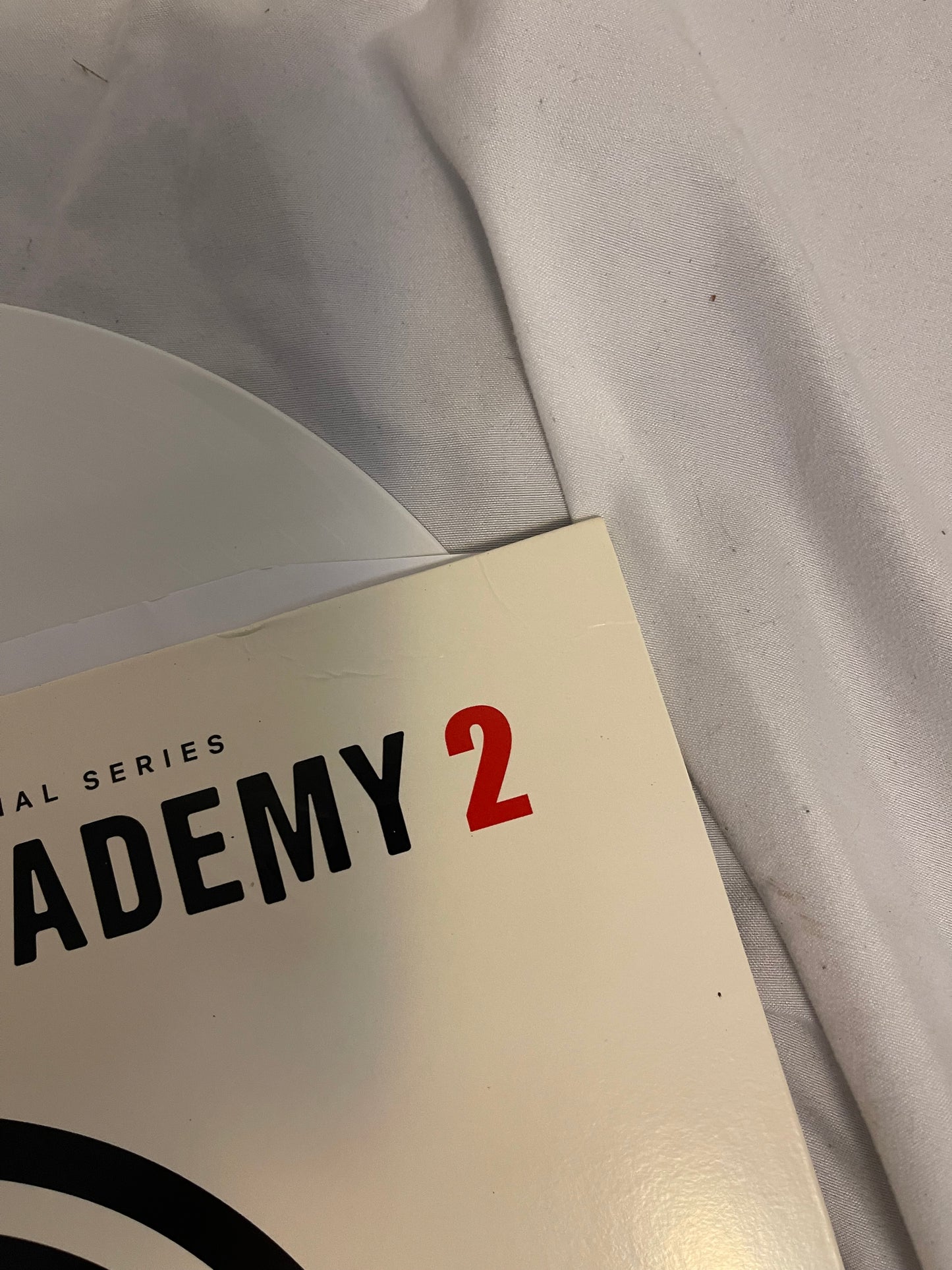 The Umbrella Academy 2 - Soundtrack (Black/white split vinyl)