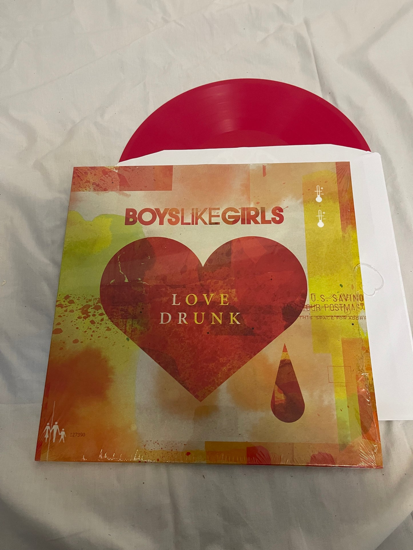 Boys Like Girls - Love Drunk (webstore exclusive Magenta red vinyl)