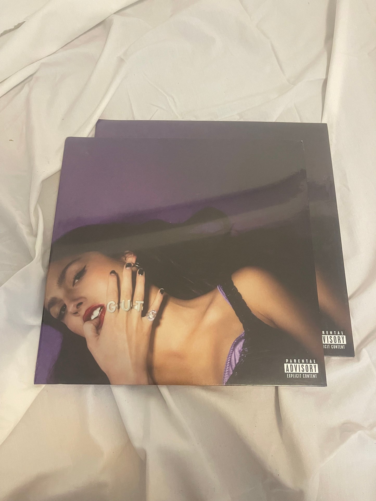 Olivia Rodrigo - GUTS (webstore exclusive purple “S” vinyl)