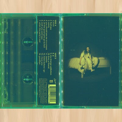 Billie Eilish - When We All Fall Asleep, Where Do We Go? (exclusive UV glow in the dark cassette)
