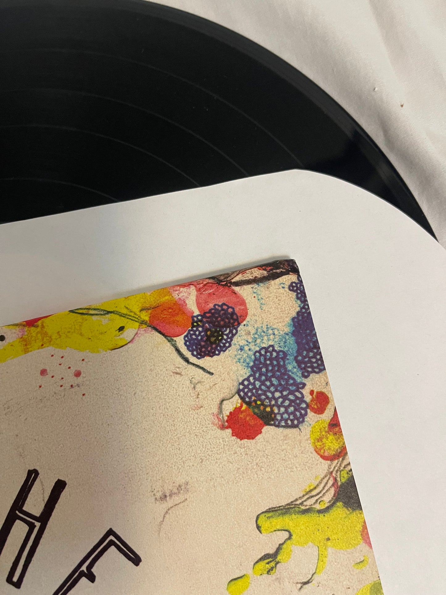 Cage The Elephant - Self-Titled (standard black vinyl)