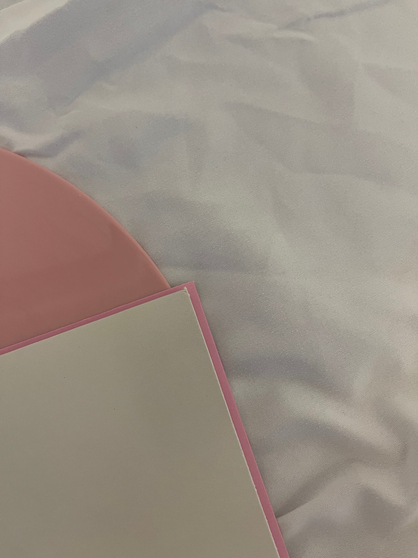 Carly Rae Jepsen - Call Me Maybe (Remixes) (exclusive pink marble vinyl)