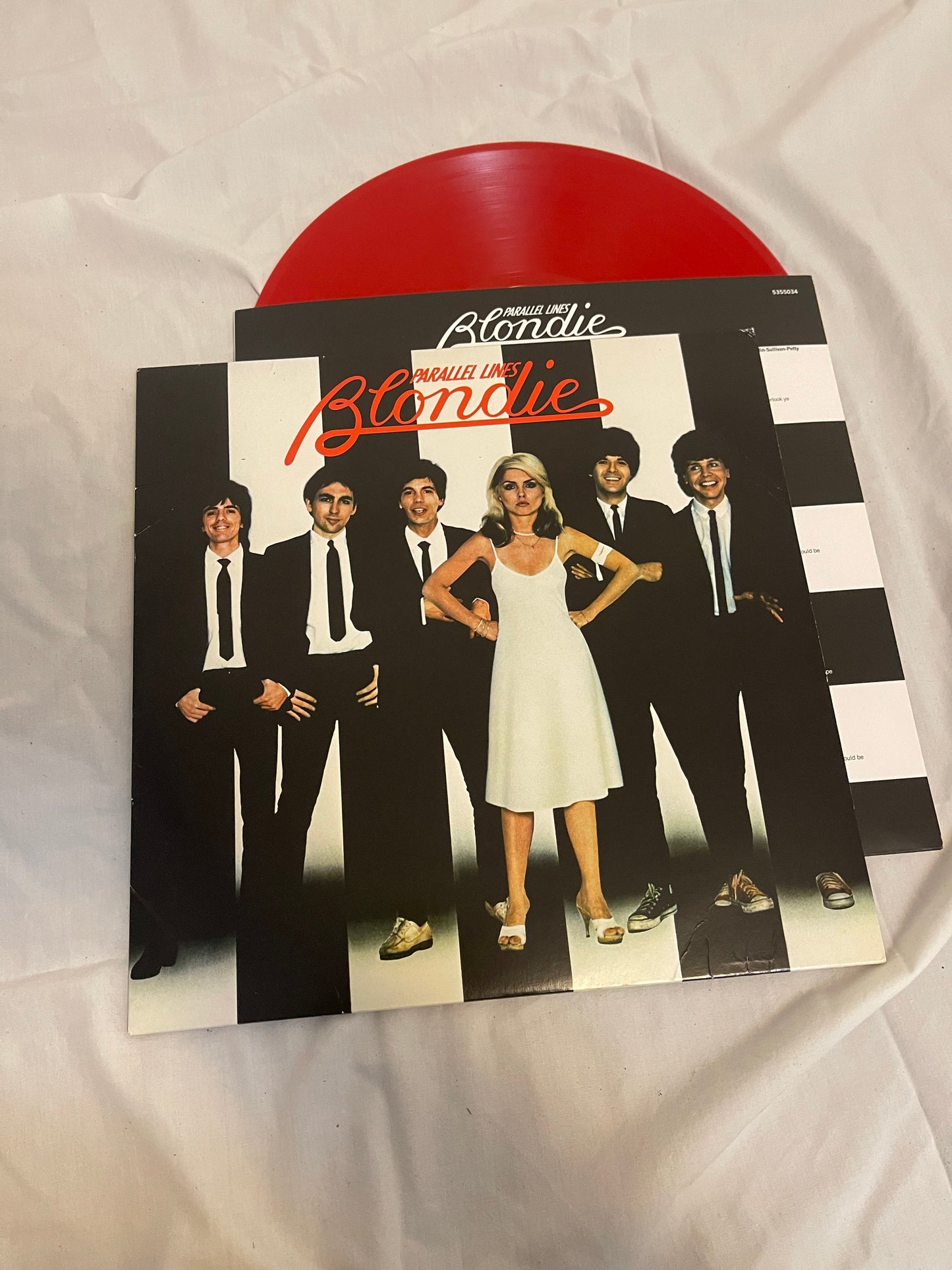 Blondie -  Parallel Lines (exclusive red vinyl)