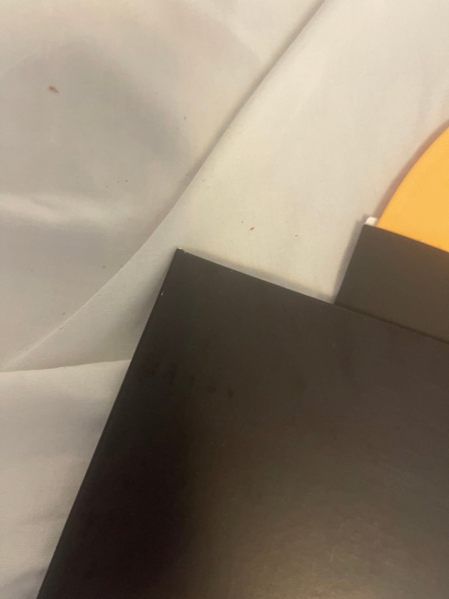 Billie Eilish - When We All Fall Asleep, Where Do We Go? (exclusive pale yellow/apricot vinyl)