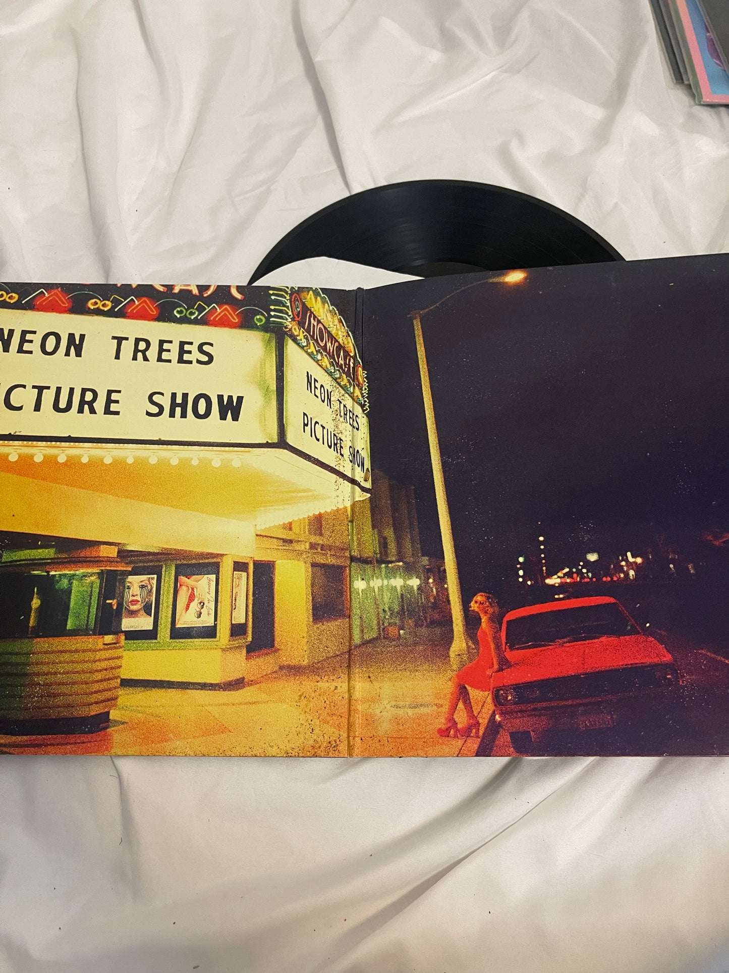 Neon Trees - Picture Show (standard black vinyl)