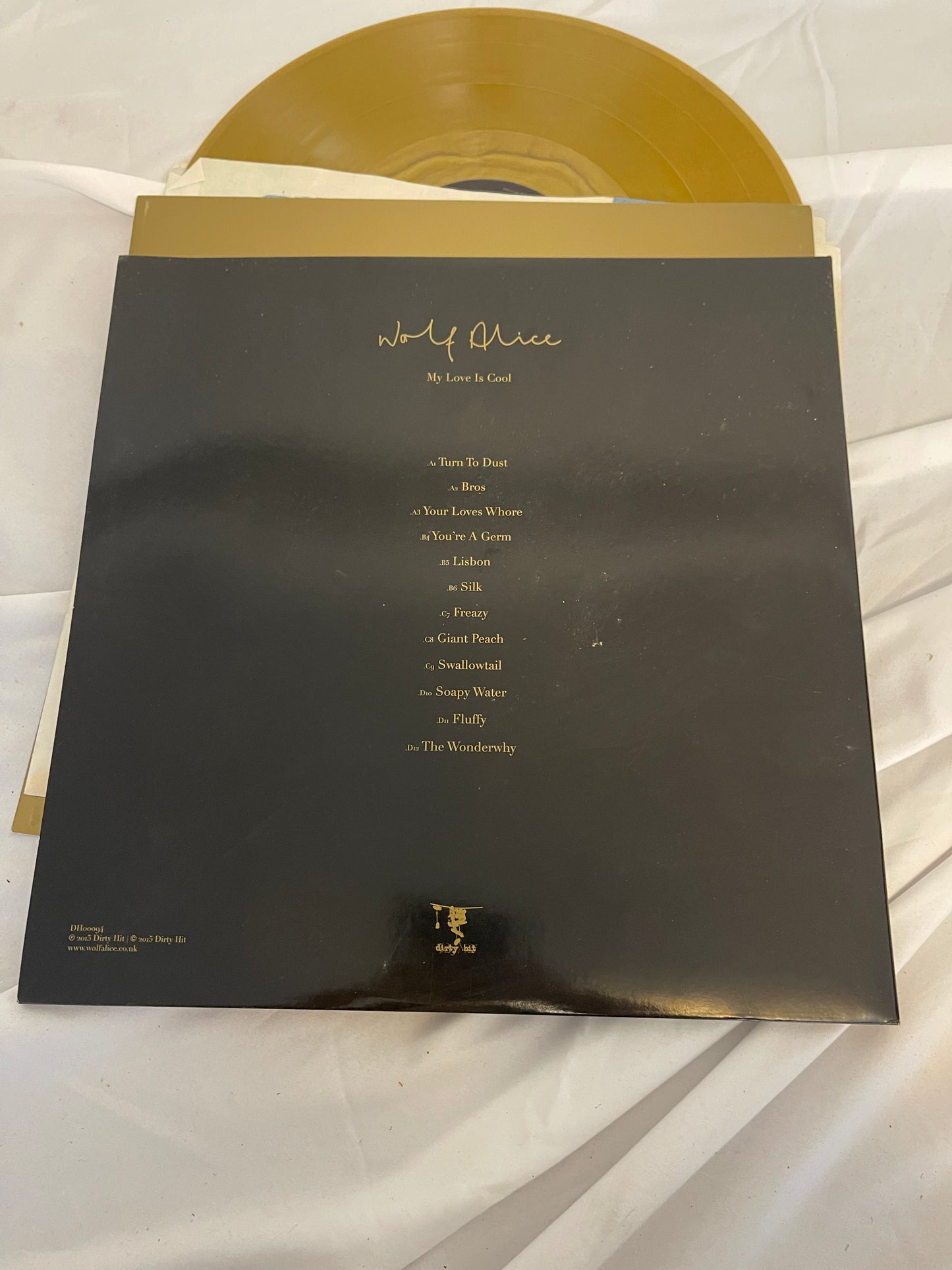 Wolf Alice - My Love Is Cool (Webstore exclusive gold vinyl)