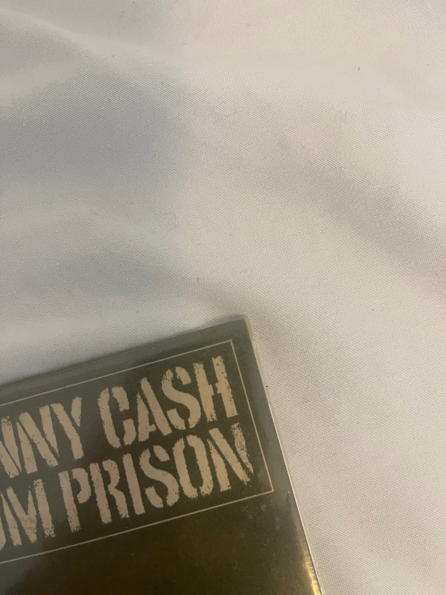 Johnny Cash - At Folsom Prison (Vinyl Me Please exclusive tan with black swirl vinyl)