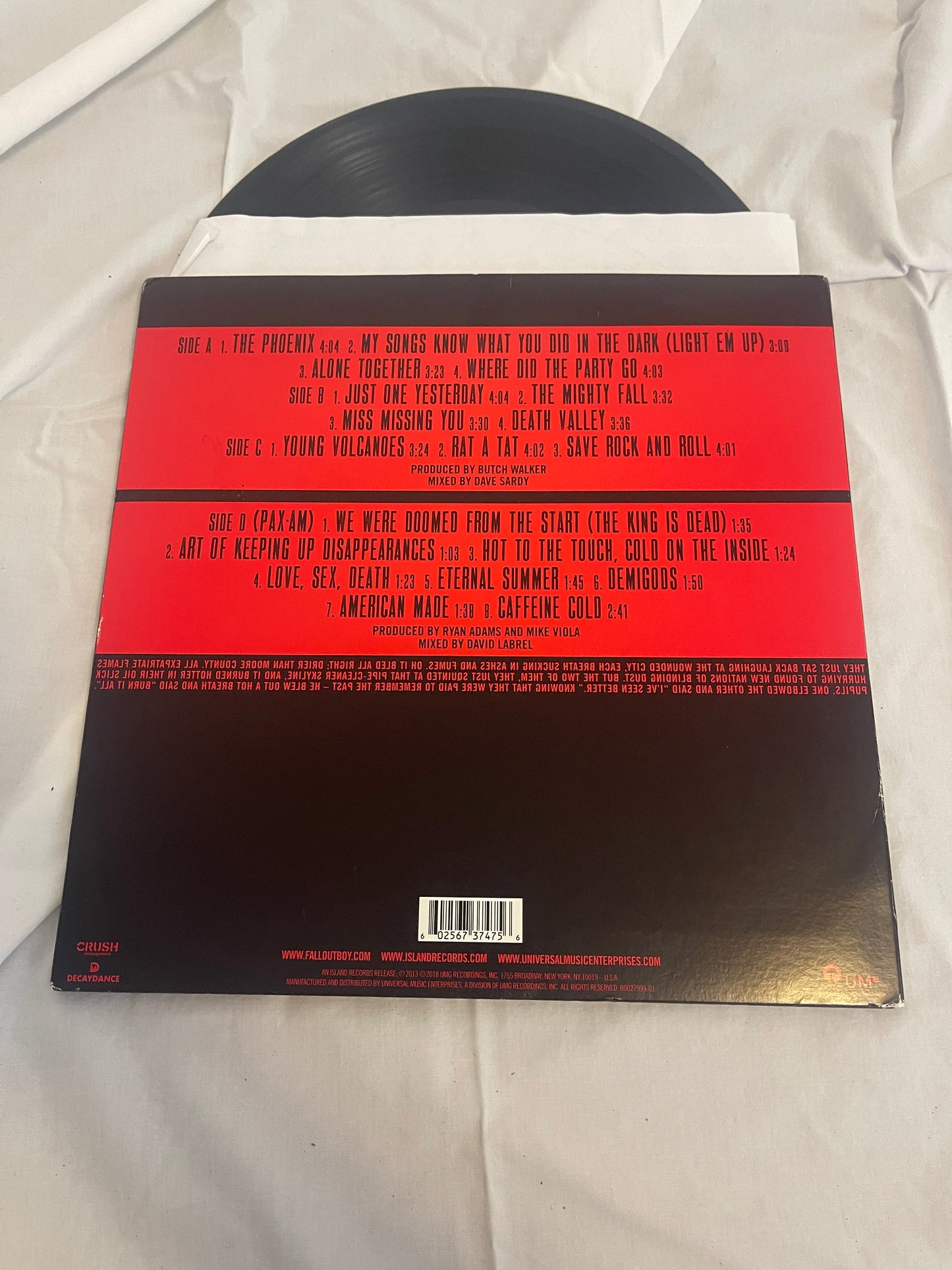 Fall Out Boy - Save Rock and Roll (PAX•AM Edition) (standard black vinyl)