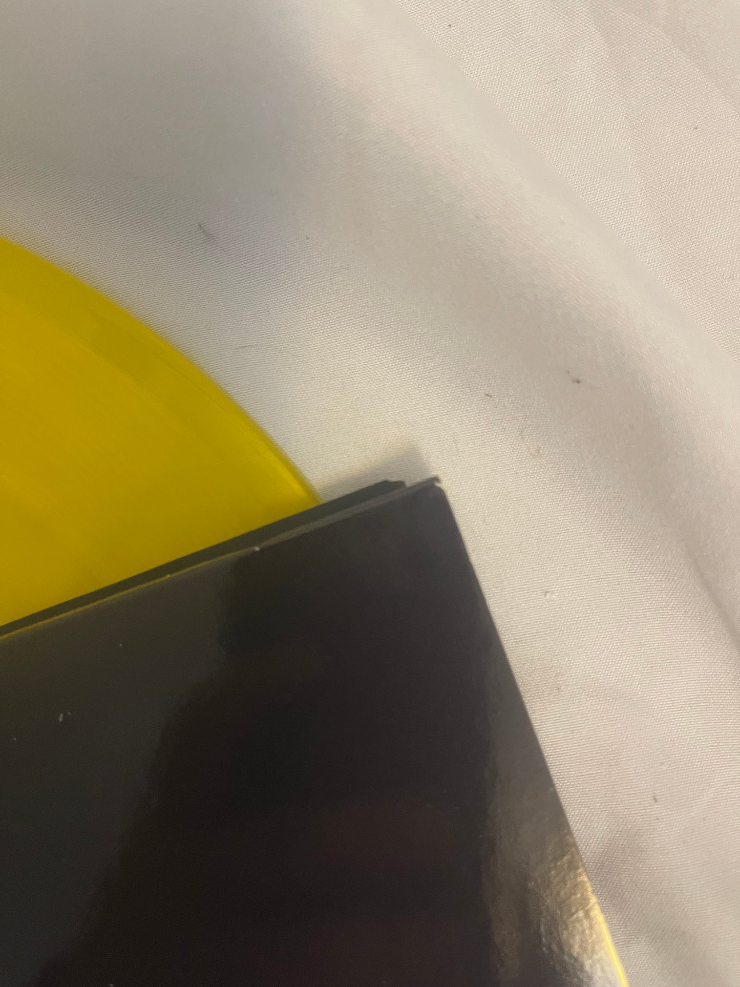 U2 - Gloria (Record Store Day Black Friday exclusive Sun Yellow vinyl)