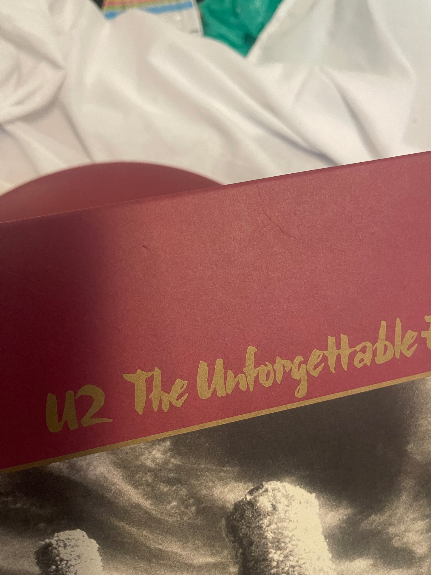 U2 - The Unforgettable Fire (The Sound Of Vinyl exclusive Wine red vinyl)
