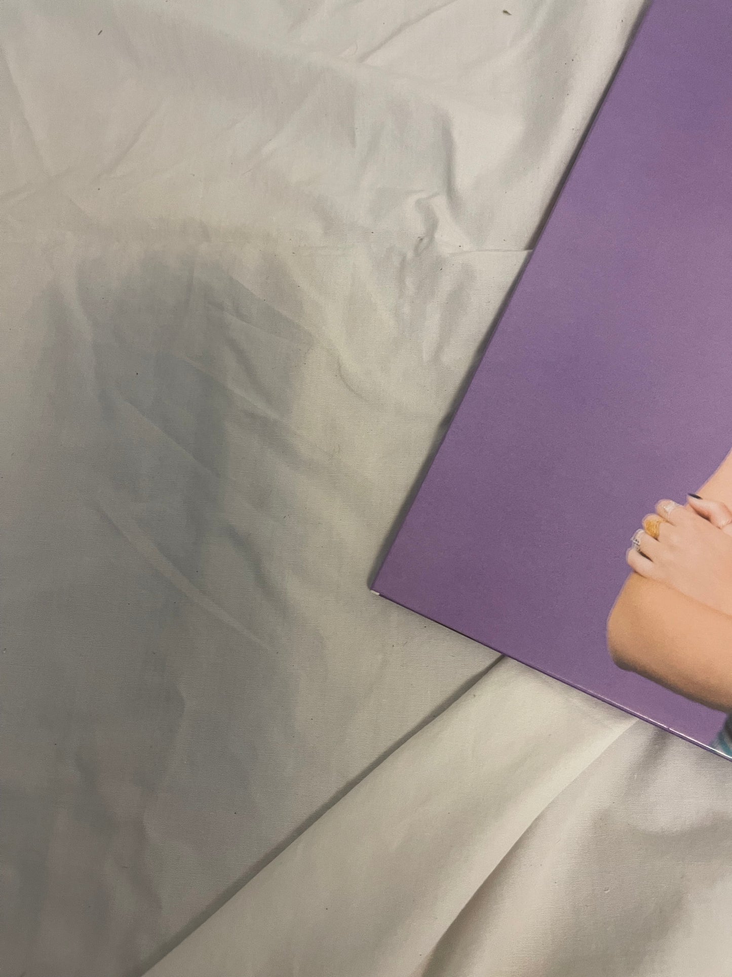 Olivia Rodrigo - Sour (Walmart exclusive translucent soft magenta vinyl)