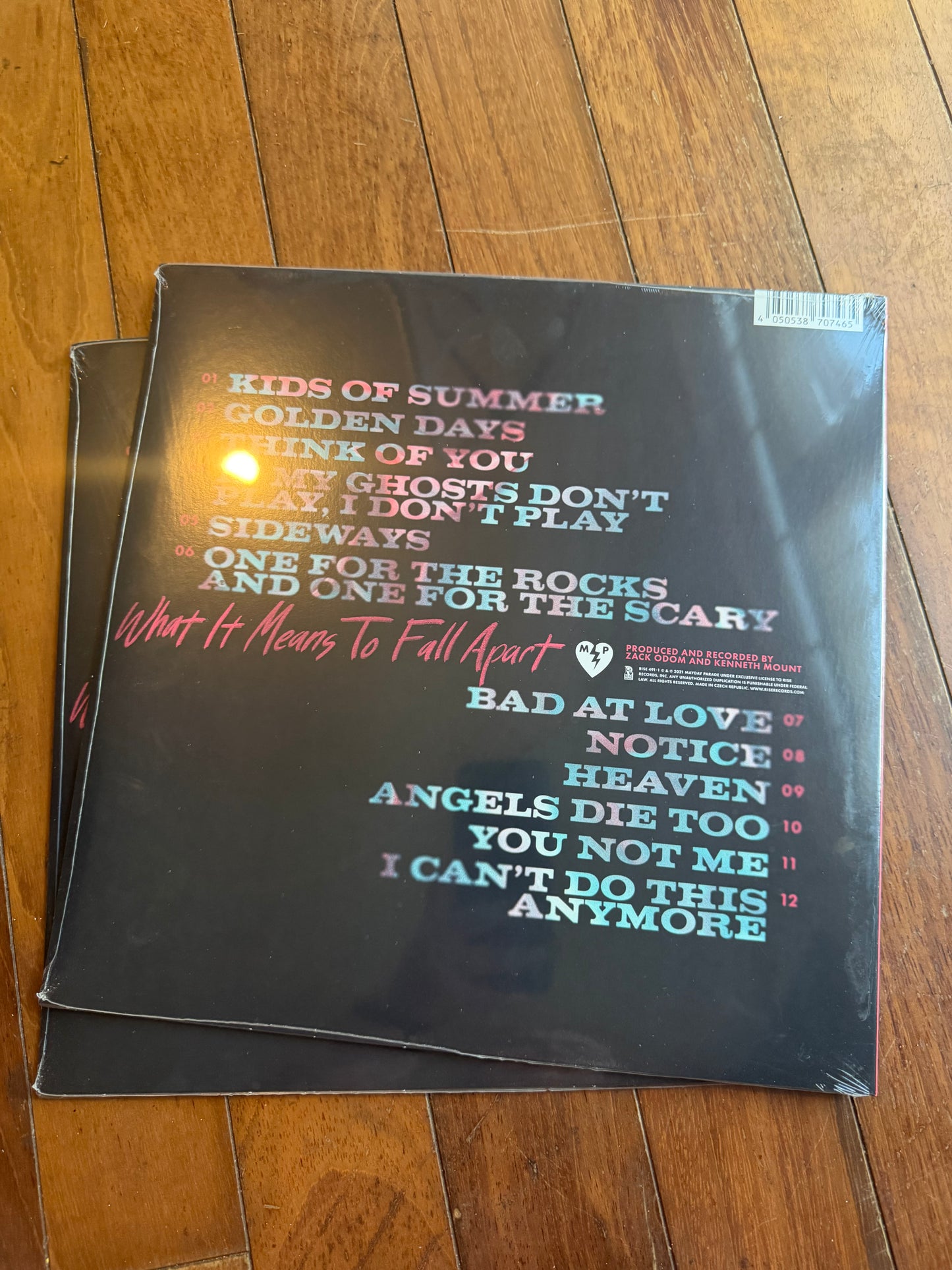 Mayday Parade - What It Means To Fall Apart (exclusive blue and pink galaxy vinyl)