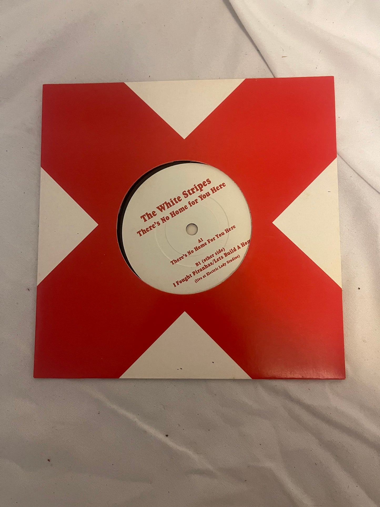 The White Stripes - There’s No Home For You Here (exclusive 7” vinyl)
