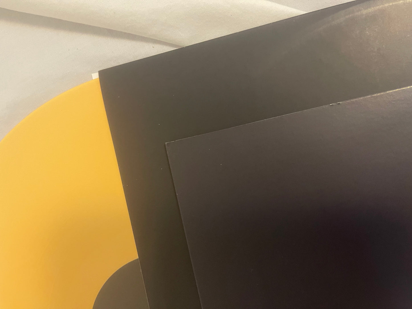 Billie Eilish - When We All Fall Asleep, Where Do We Go? (exclusive pale yellow/apricot vinyl)