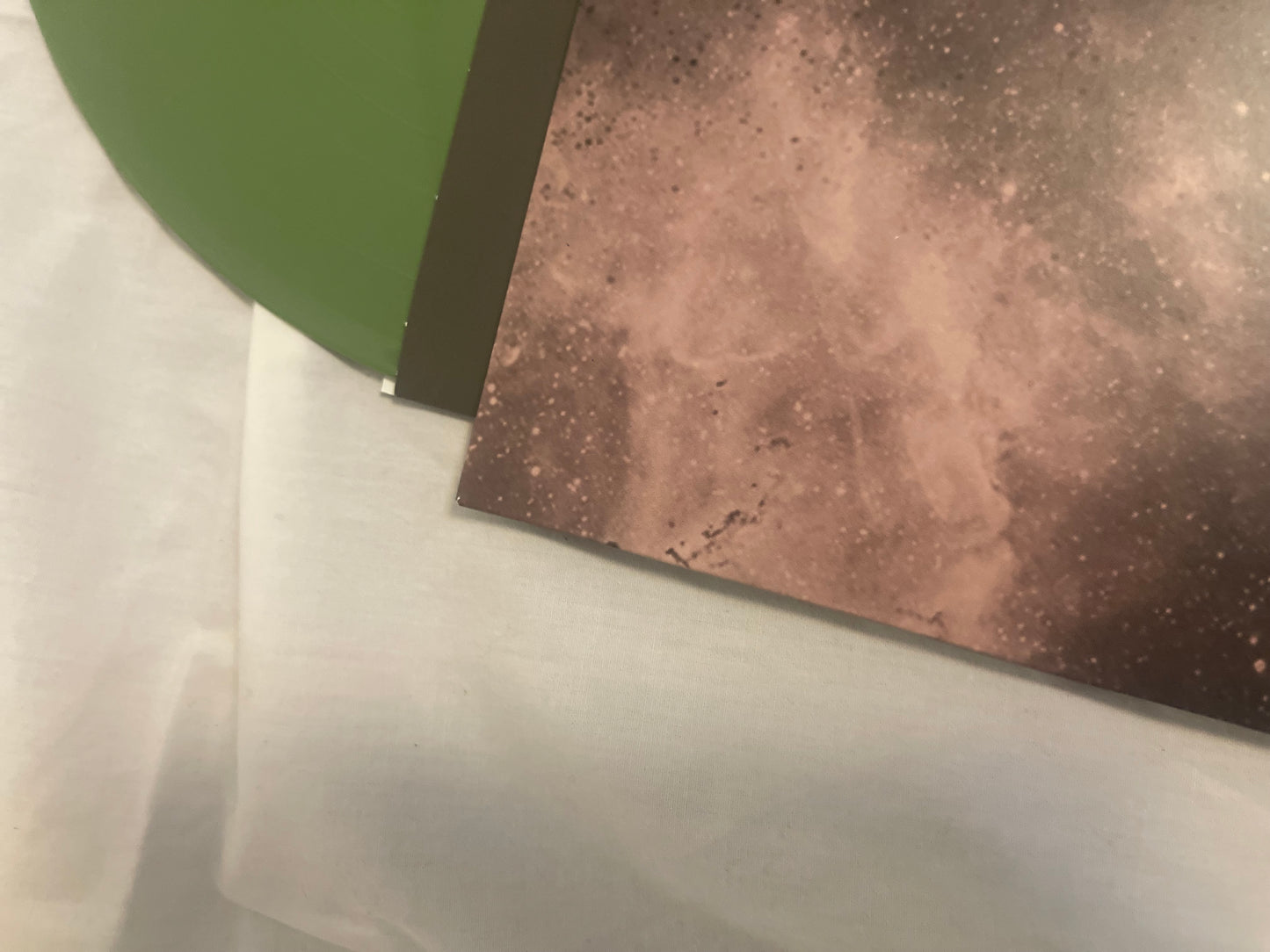 The Pretty Reckless - Other Worlds (webstore exclusive olive vinyl)