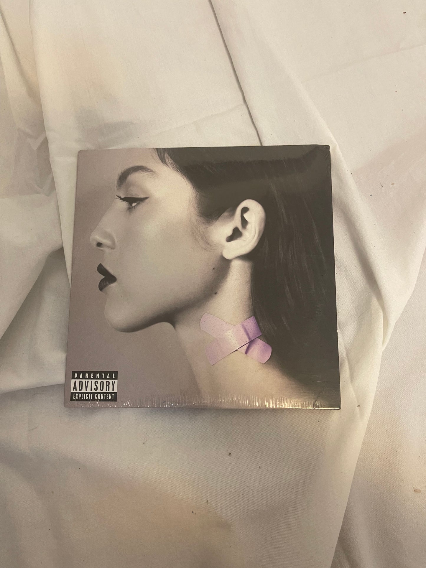 Olivia Rodrigo - Vampire (webstore exclusive red vinyl)