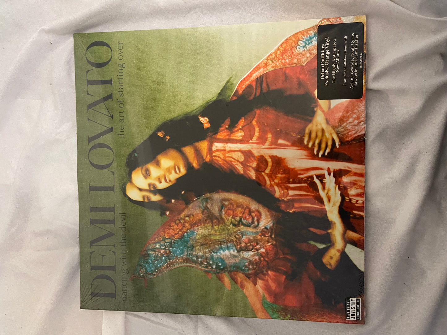 Demi Lovato - Dancing With The Devil… The Art Of Starting Over (Urban Outfitters exclusive orange vinyl)