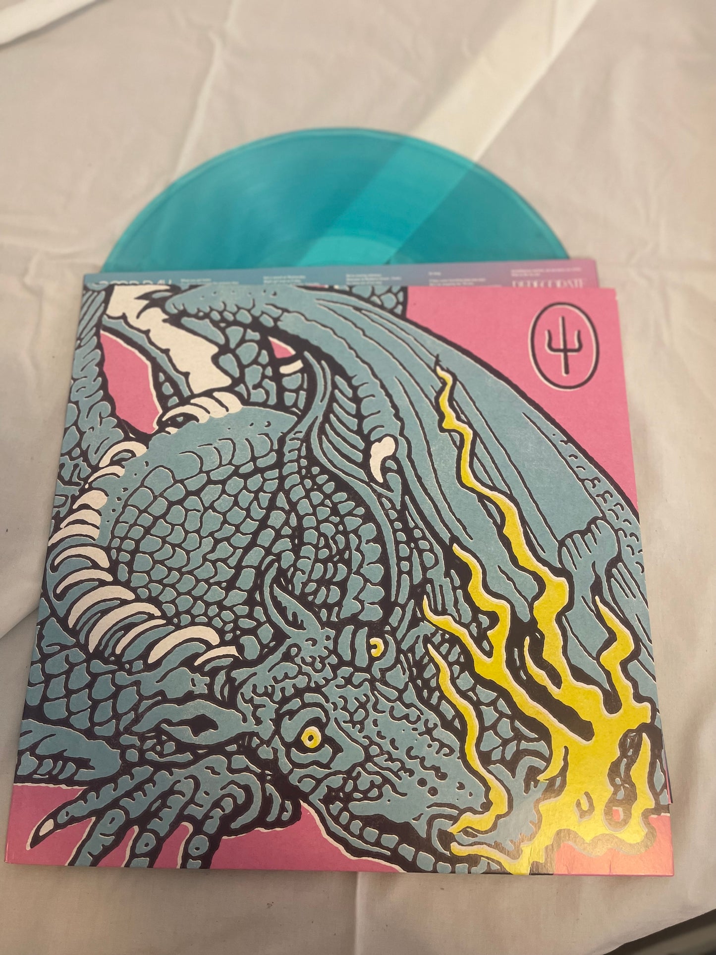 Twenty One Pilots - Scaled and Icy (Walmart exclusive translucent blue curaçao vinyl)