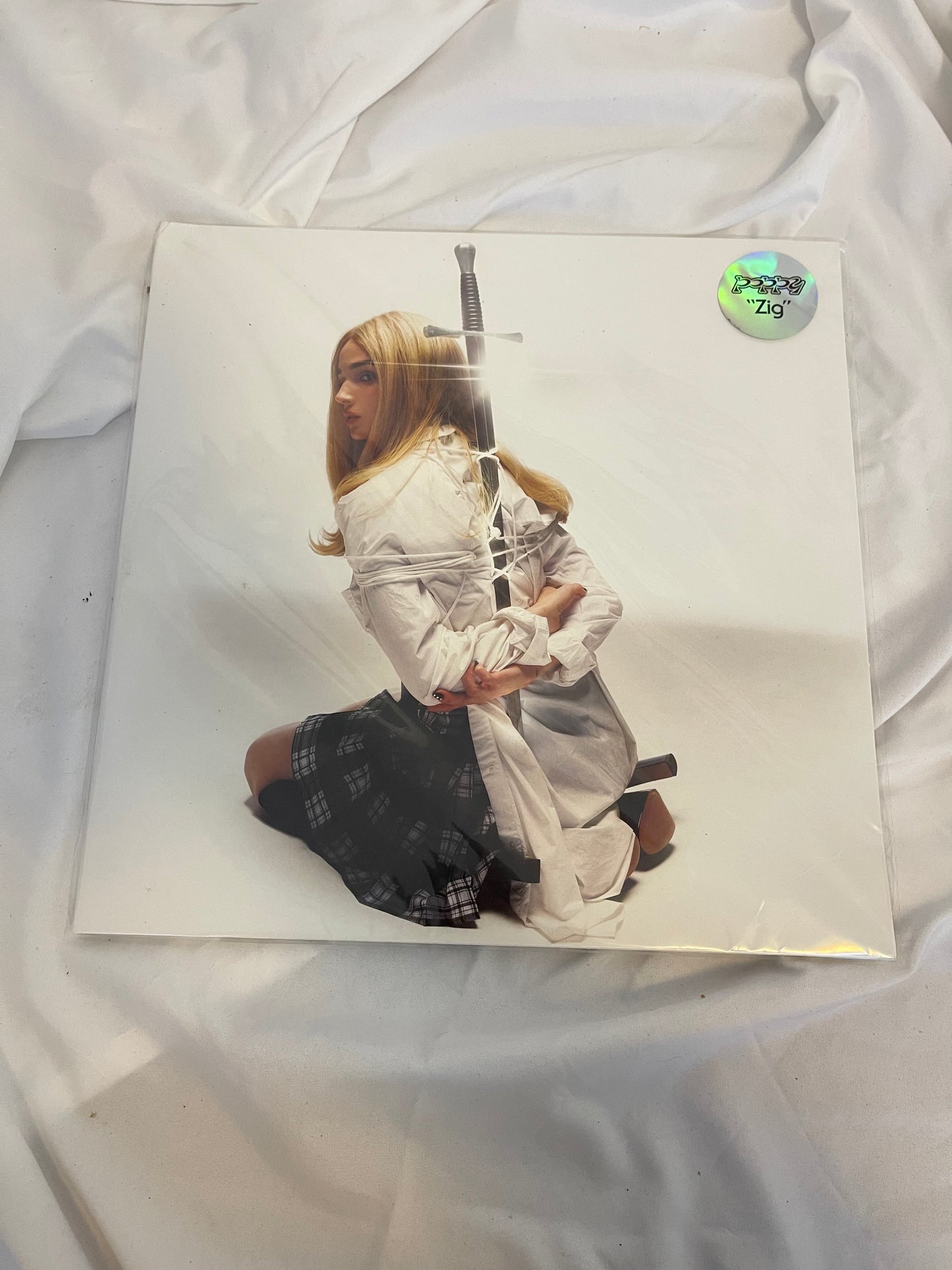 Poppy - Zig (Revolver exclusive baby blue/transparent blood red galaxy vinyl)