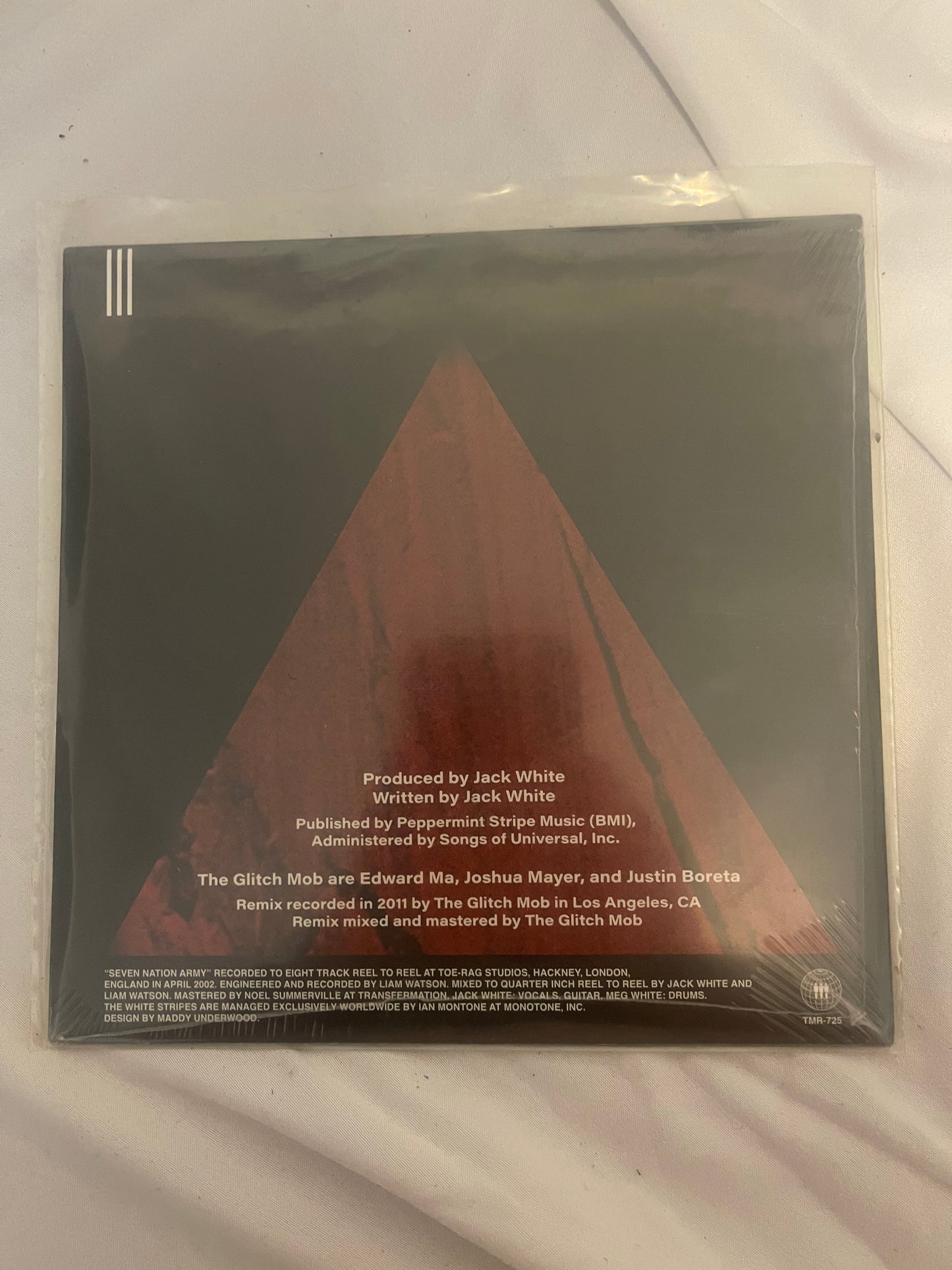 The White Stripes - Seven Nation Army (The Glitch Mob Remix) (exclusive red etched vinyl)