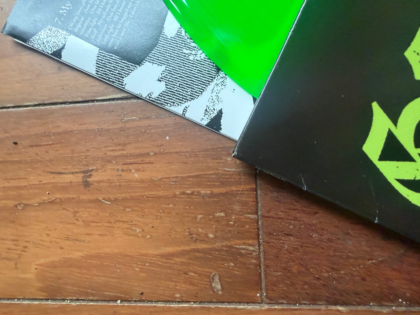 Good Charlotte - The Young And The Hopeless (Urban Outfitters exclusive Neon Green vinyl)