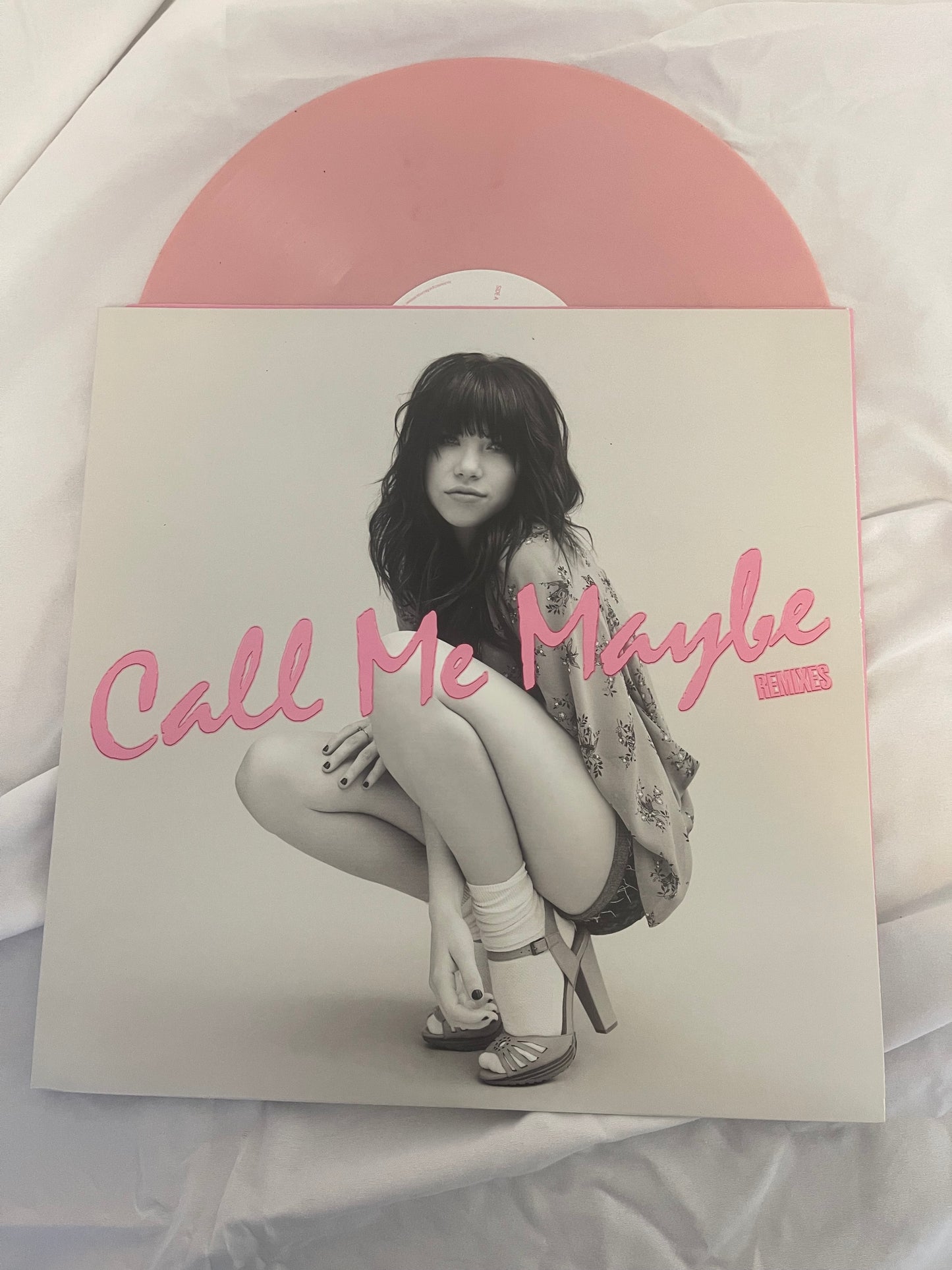 Carly Rae Jepsen - Call Me Maybe (Remixes) (exclusive pink marble vinyl)