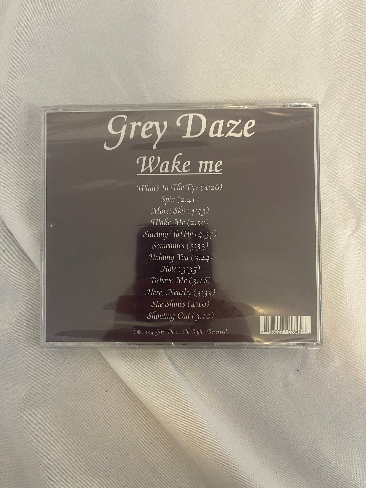 Grey Daze - Wake Me (Revolver exclusive CD)