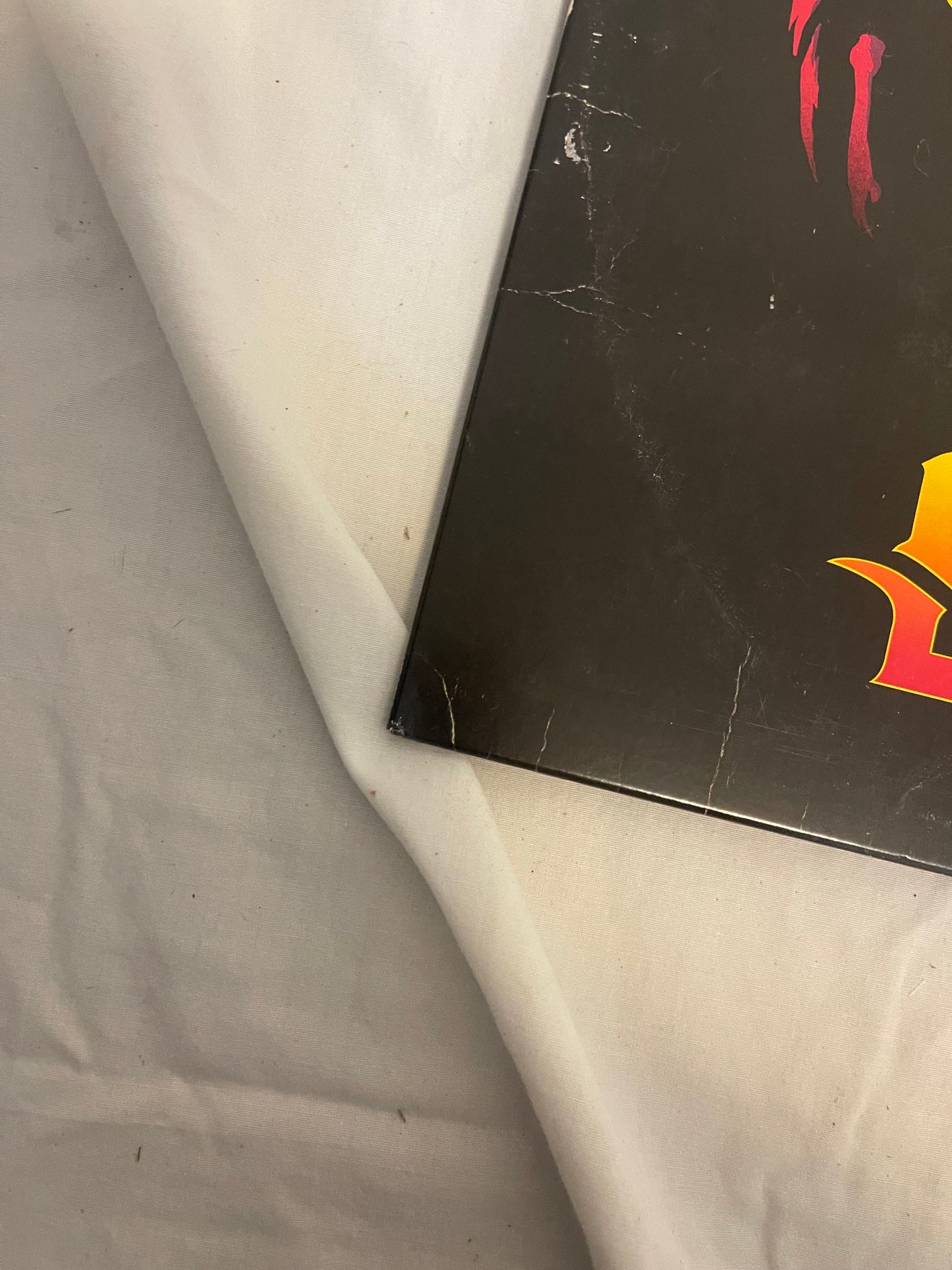 Sum 41 - Order In Decline (Urban Outfitters exclusive red inside yellow vinyl)