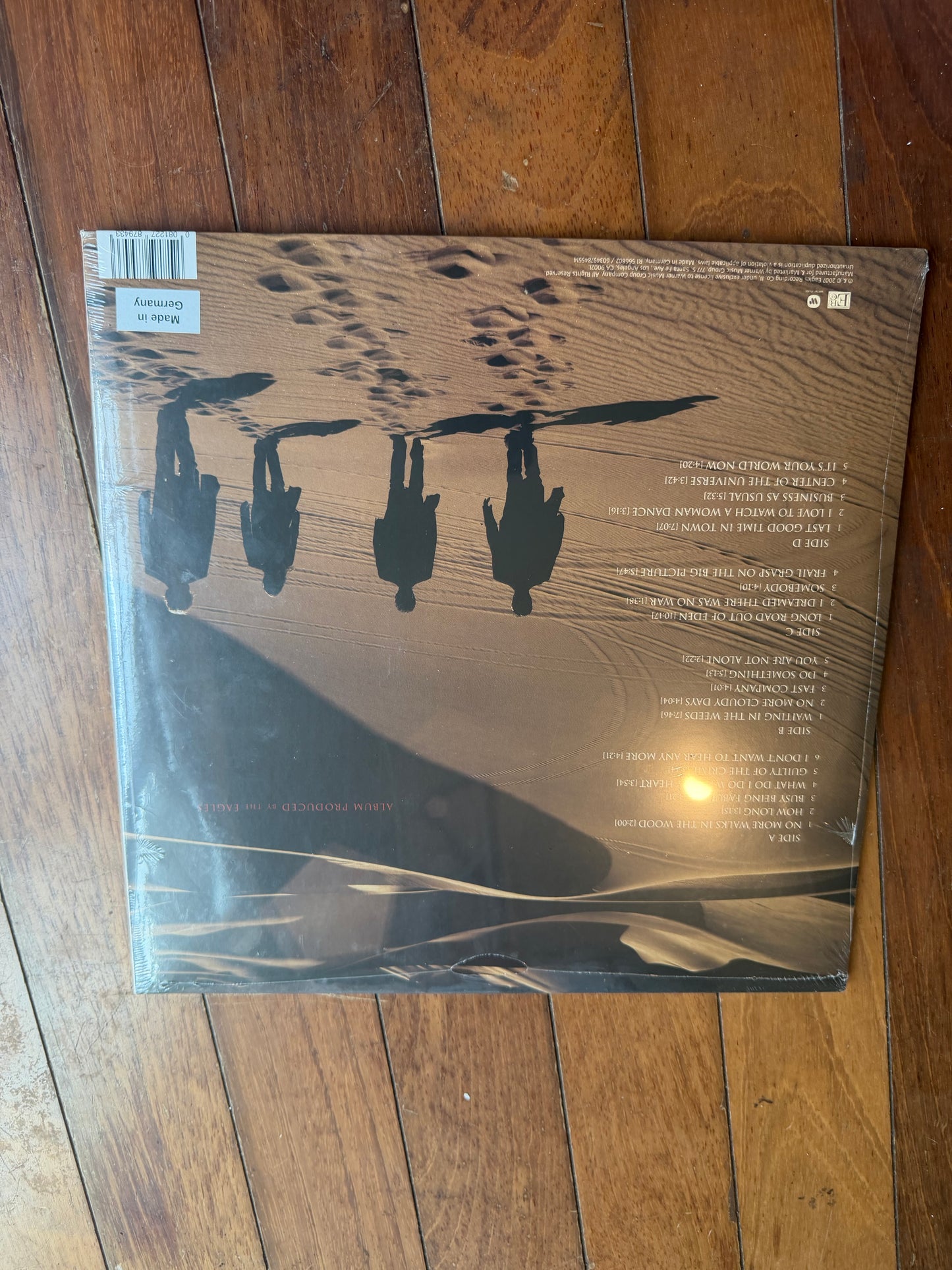 The Eagles - Long Road Out Of Eden (Walmart exclusive vinyl with replica tour laminate)