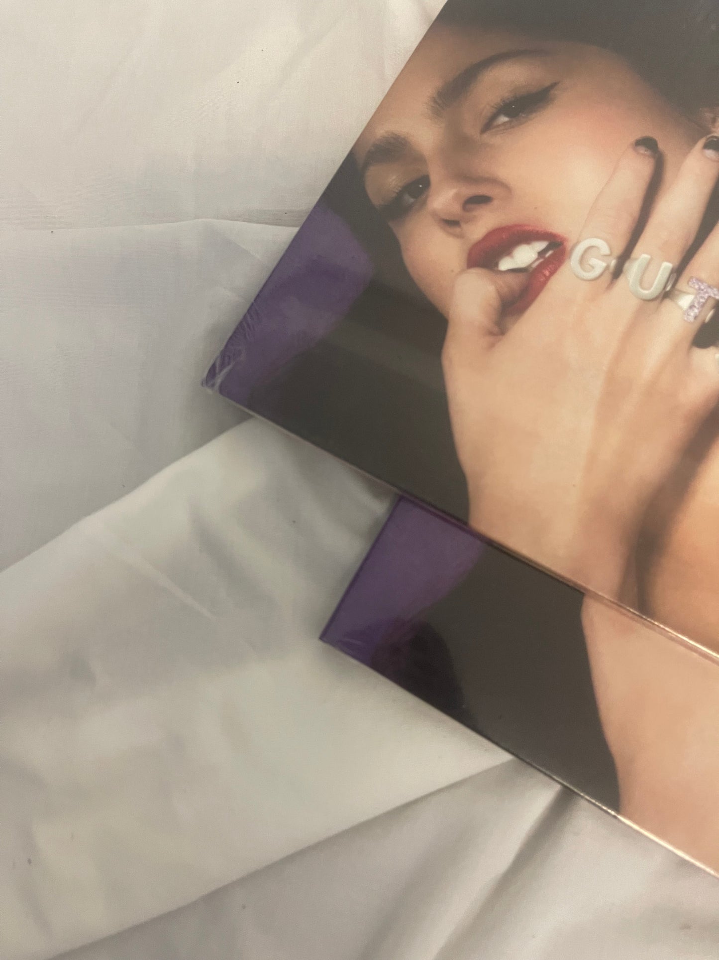 Olivia Rodrigo - GUTS (webstore exclusive blue “T” vinyl)