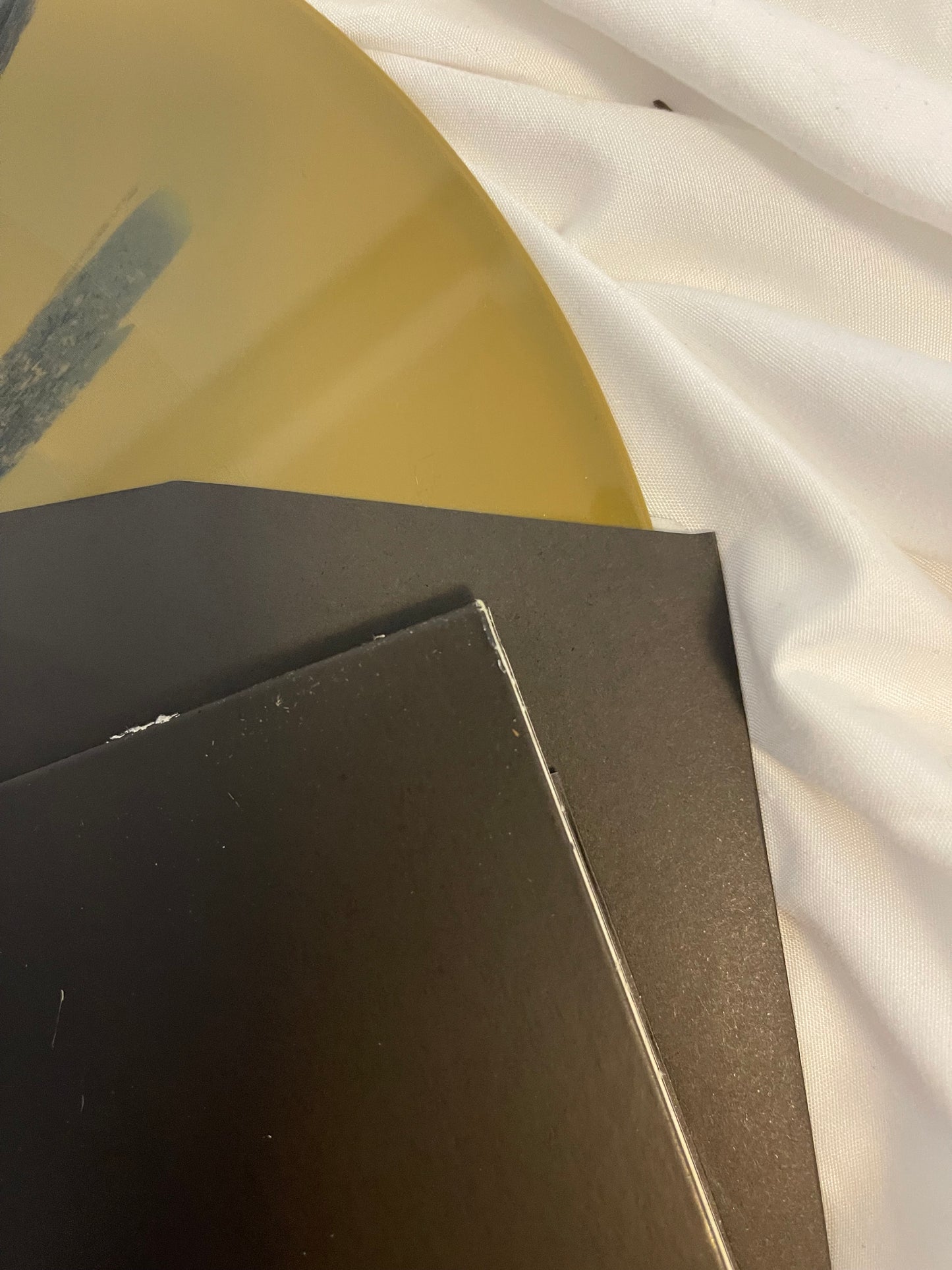 Poppy - I Disagree (More) (46) (gold and white with black splatter revolver exclusive vinyl)